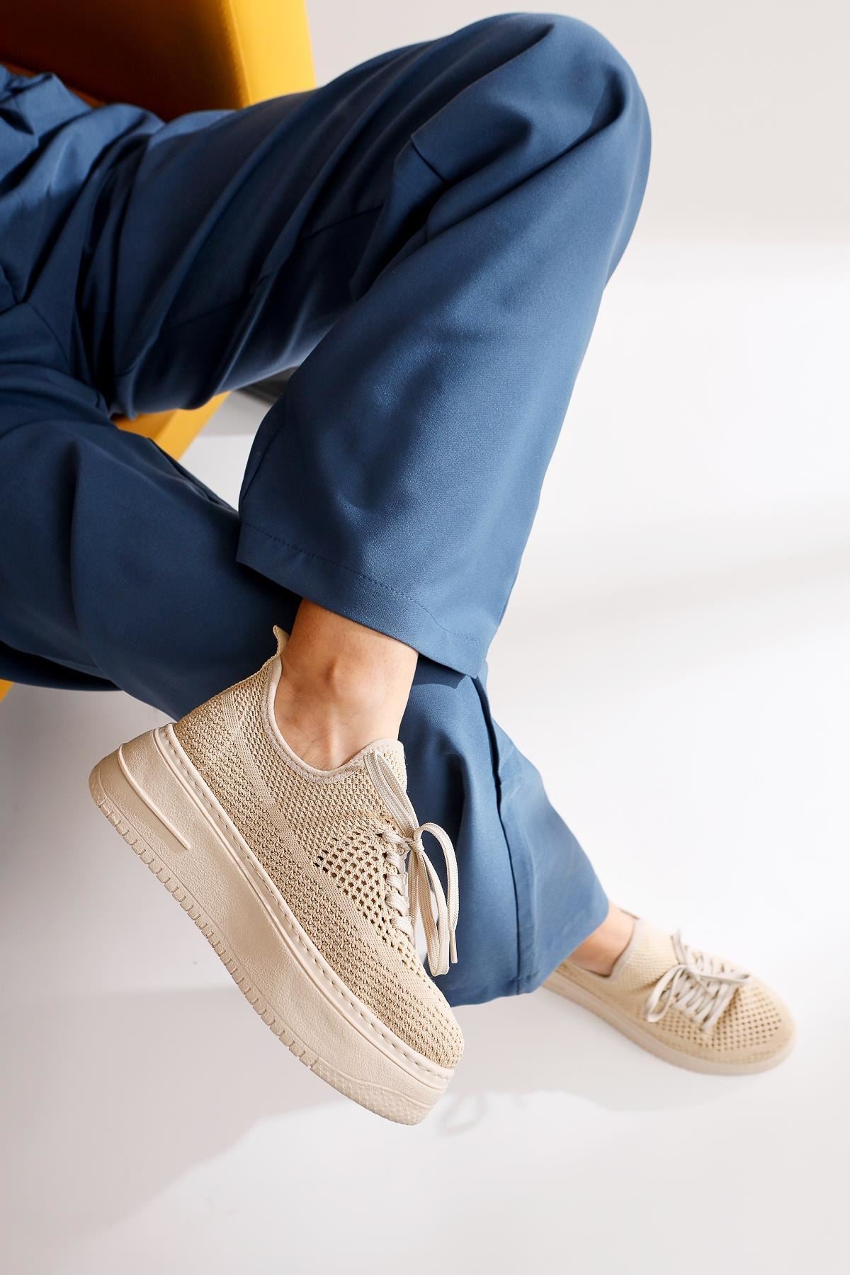 Women's Beige Knitwear Stretch Thick Soled Sports Shoes - STREETMODE ™