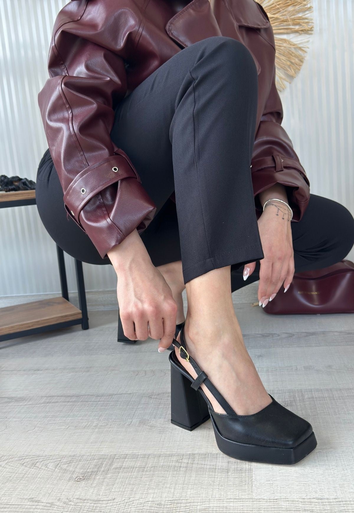 Women's Black Leather High Heel Shoes