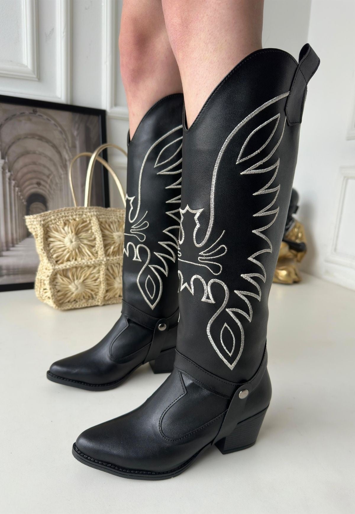 Women's Black Leather Slip-On High Heel Boots And Boots - STREETMODE ™