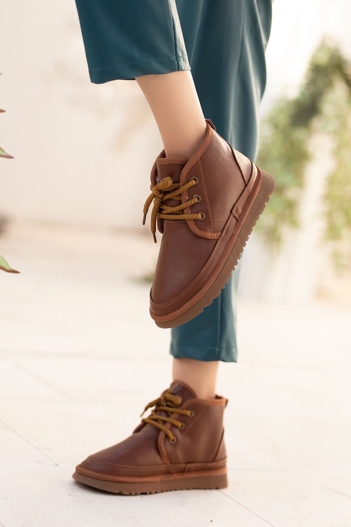 Women's Brown Leather Thick Soled Lace-Up Ankle Boots - STREETMODE ™