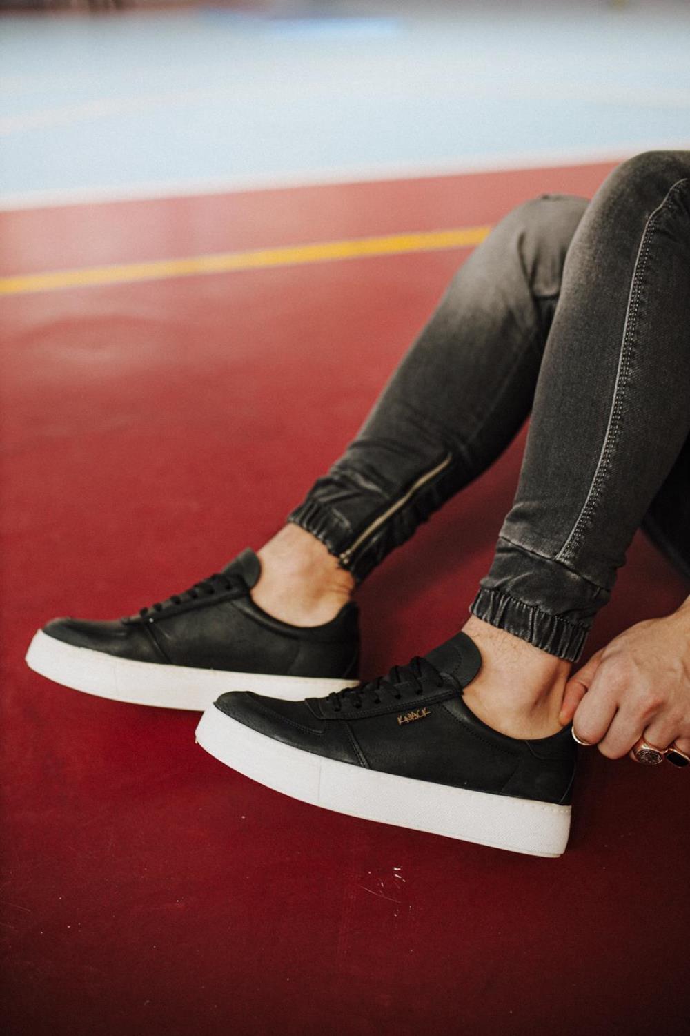Men's Sneaker Daily Men's Sneaker Shoe 666 Black White - STREET MODE ™