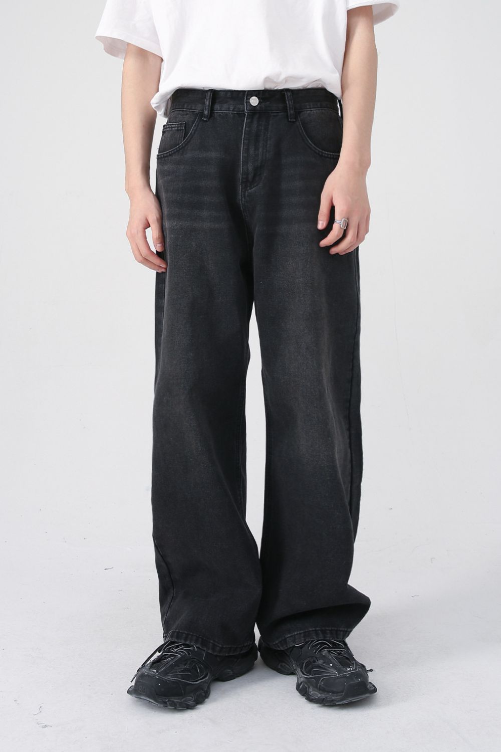Men's Baggy Jeans with Pockets | STREETMODE