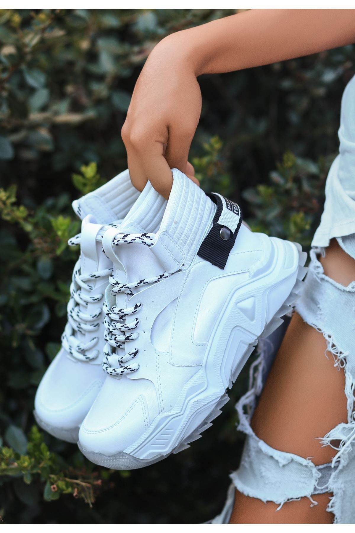 Women's White Laced Leather Sports Boots