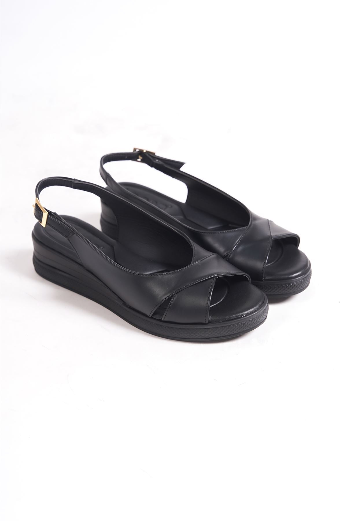 Adare Black Comfortable Women's Sandals - STREETMODE ™