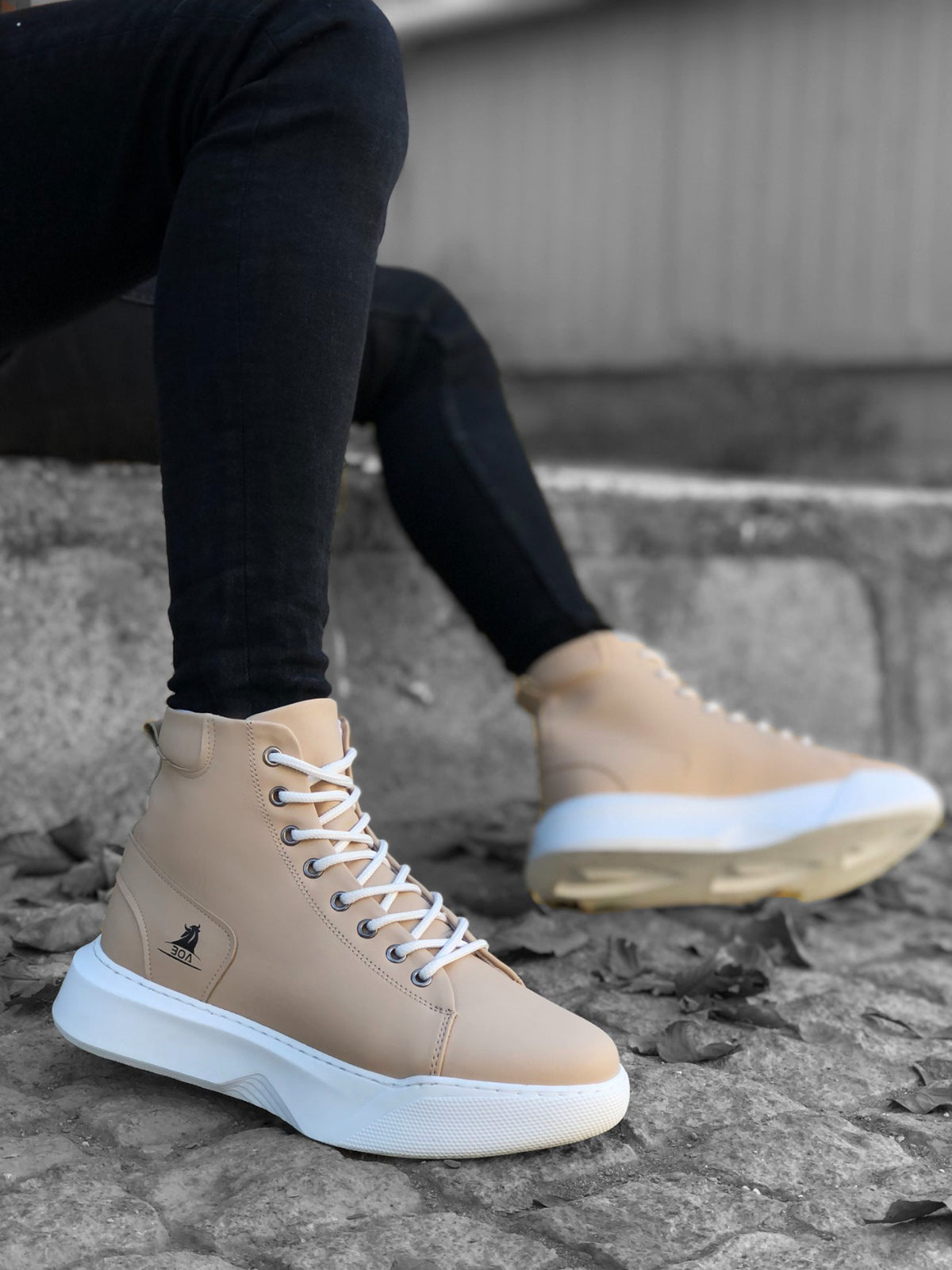 BA0155 Lace-up Men's High-Sole Cream White Sole Sports Boots - STREETMODE ™