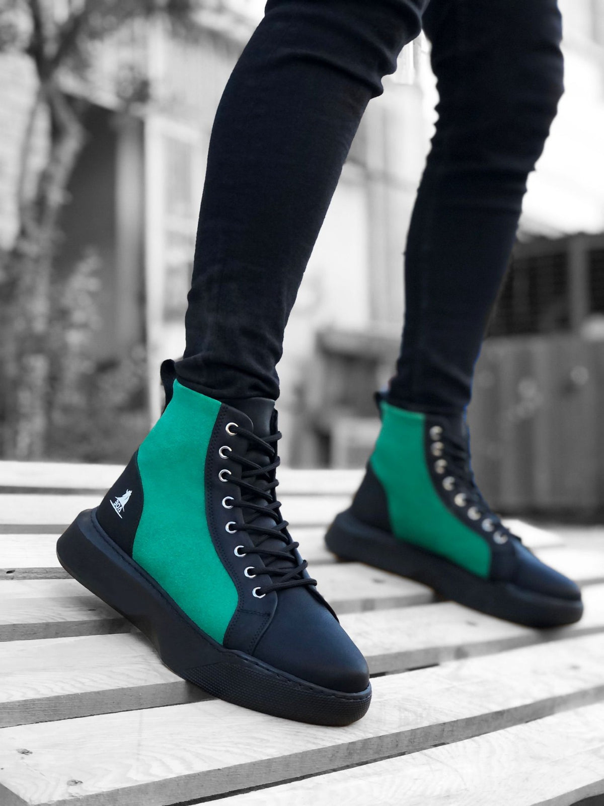 BA0256 Lace-up Men's High Sole Black Green Sole Sports Boots - STREETMODE ™