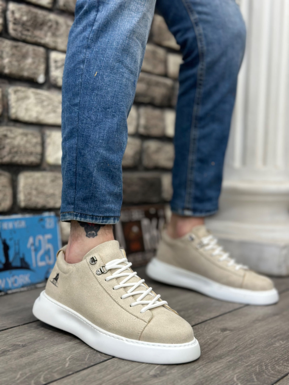 BA0331 Lace-Up Men's High Sole Cream Suede White Sole Sports Shoes - STREETMODE ™