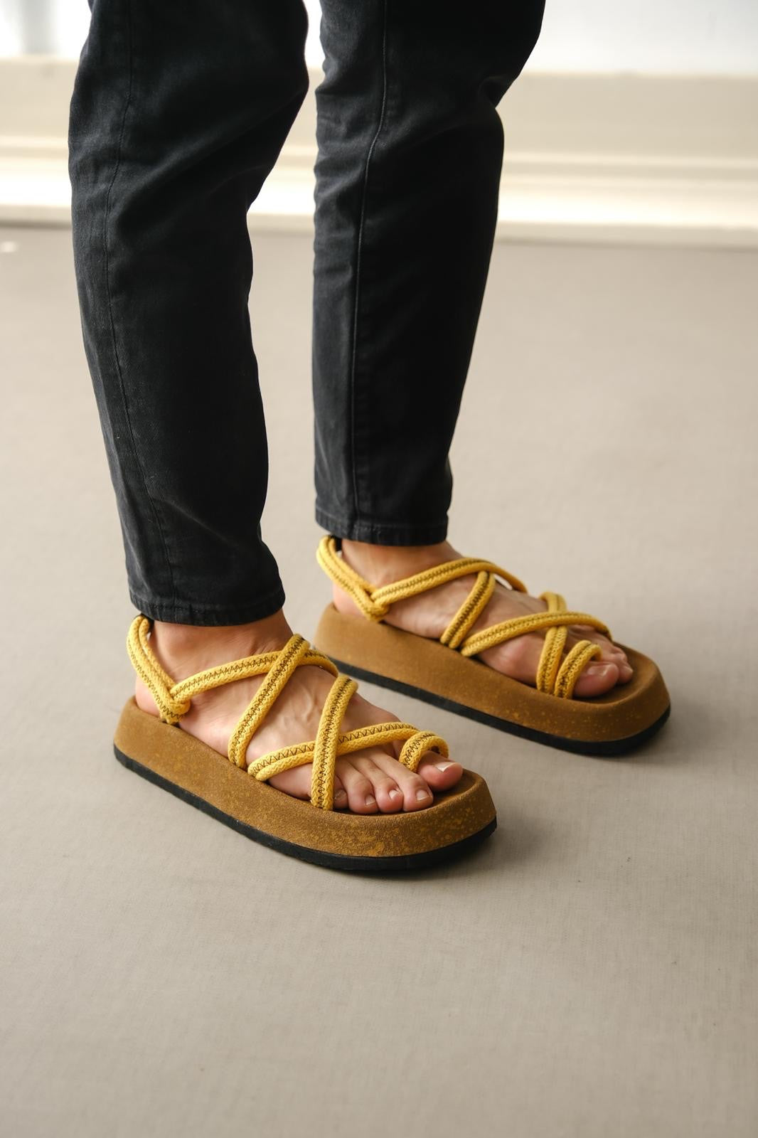 BA0343 Men's Rope Yellow Daily Sandals - STREETMODE ™