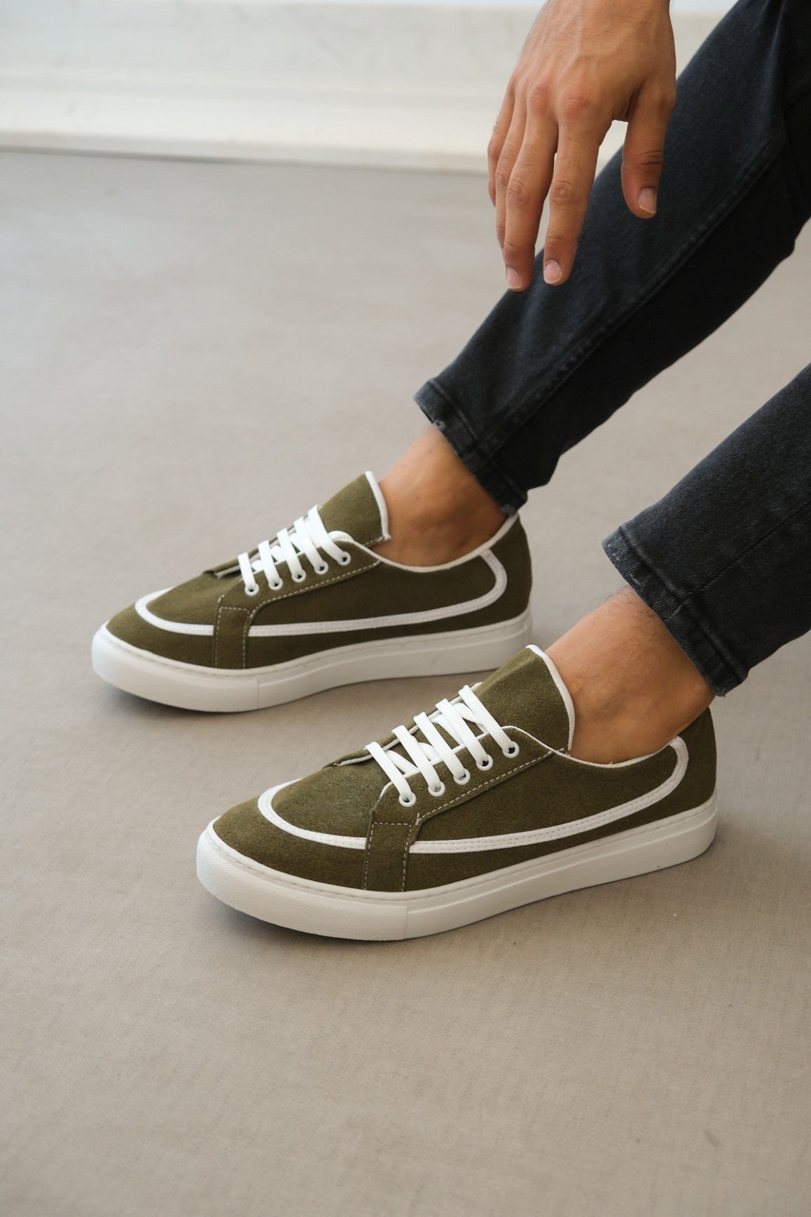 BA0351 Laced Leather Powder Casual Green Color Sneakers