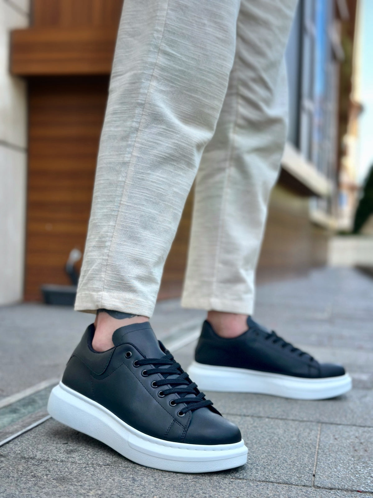 BA0547 BOA dicke hohe Sohle schwarz weiße Schnürschuhe für Herren