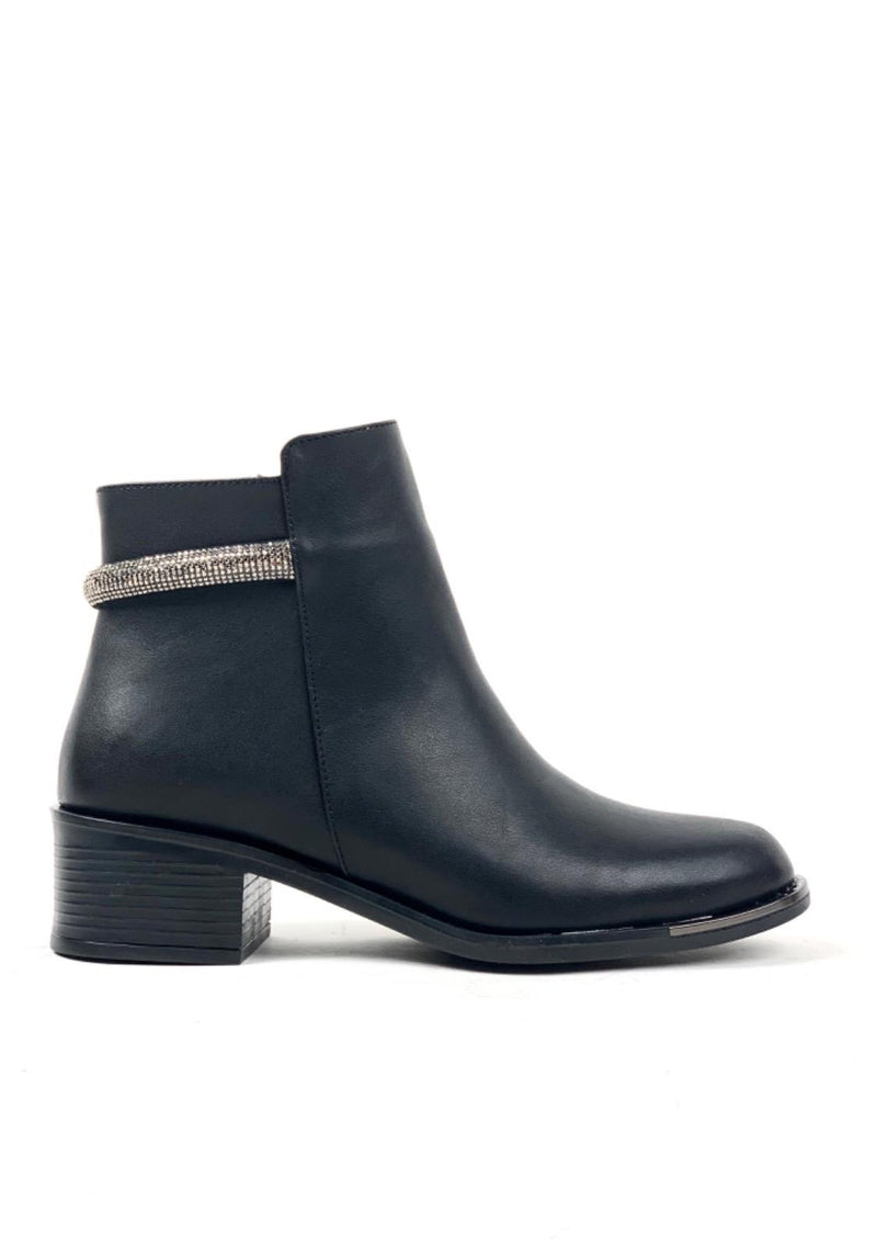 Women's Darl Black Side Zipper Stone Detailed Boots - STREETMODE ™