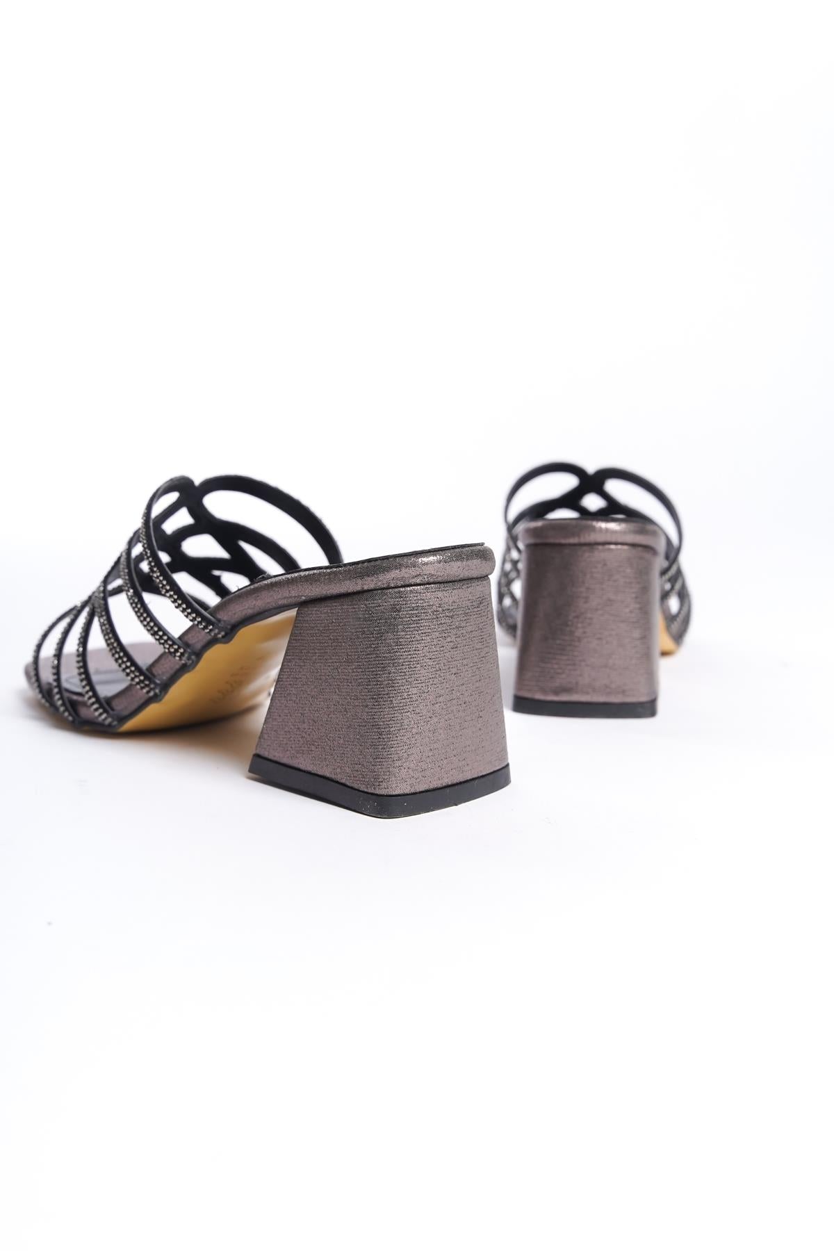 Women's Platinum Stone Detailed 5 cm Heeled Slippers - STREETMODE ™