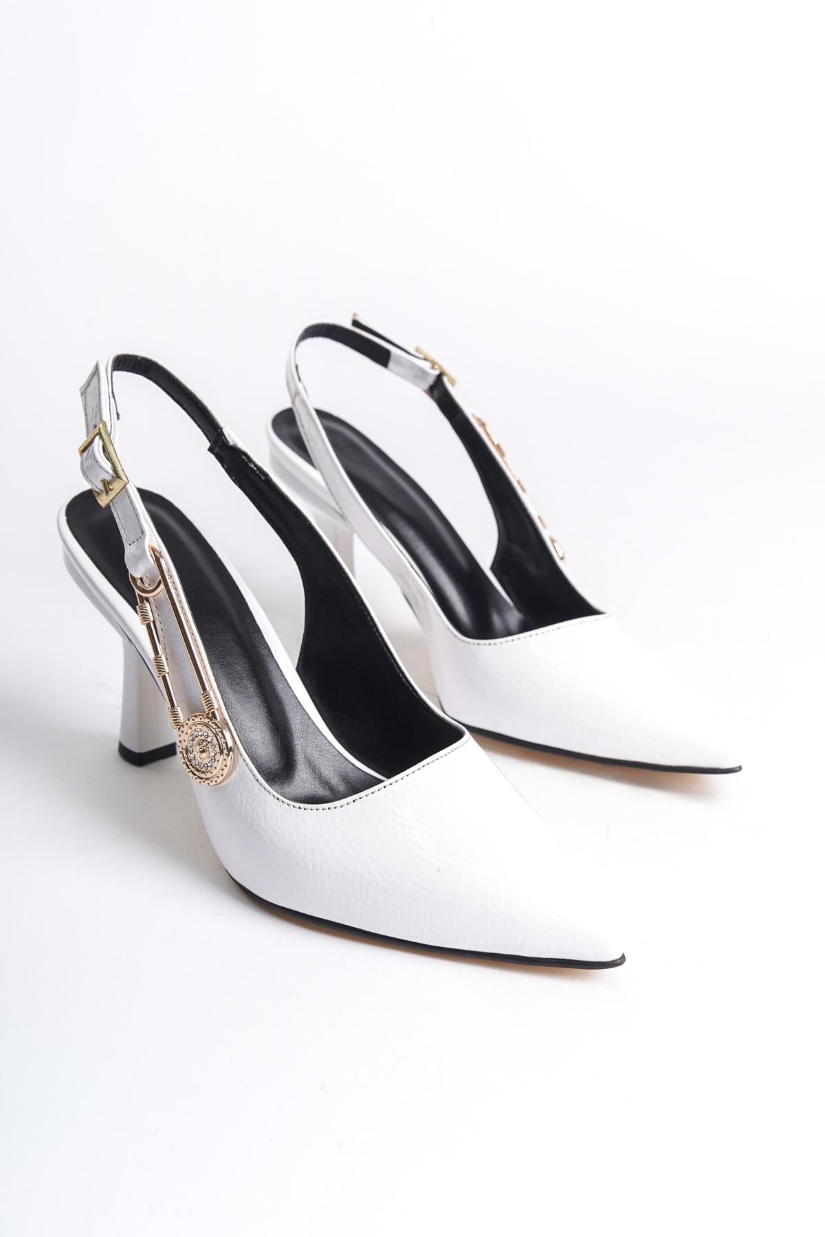 Women's Padh White Buckle Detailed Heeled Pointed Toe Shoes - STREETMODE ™