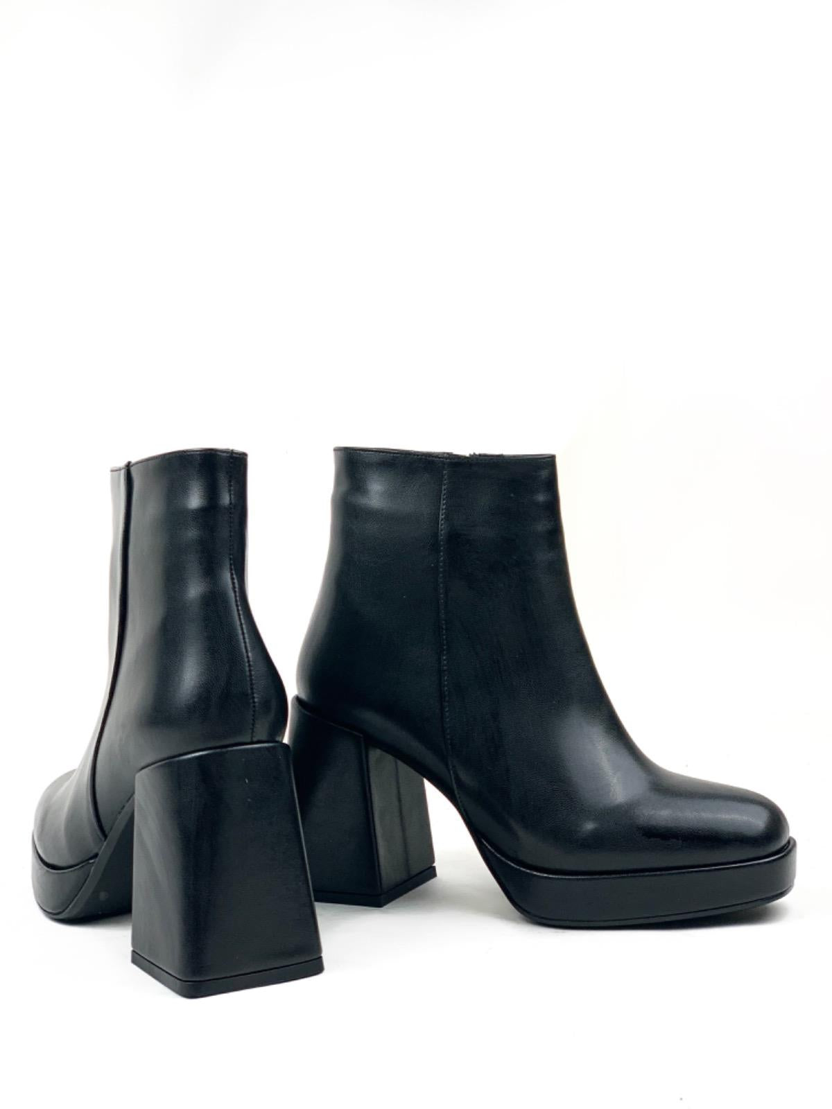 Women's Sand Black Platform Heeled Short Leather Boots - STREETMODE ™
