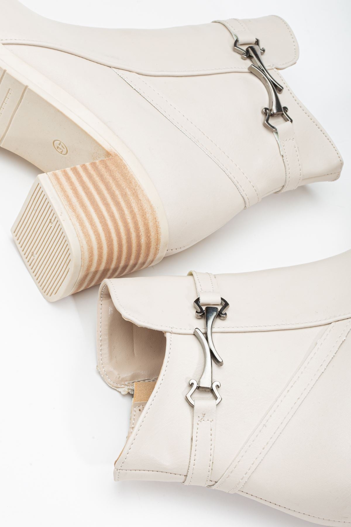 Beige Buckled Heeled Women's Boots - STREETMODE ™