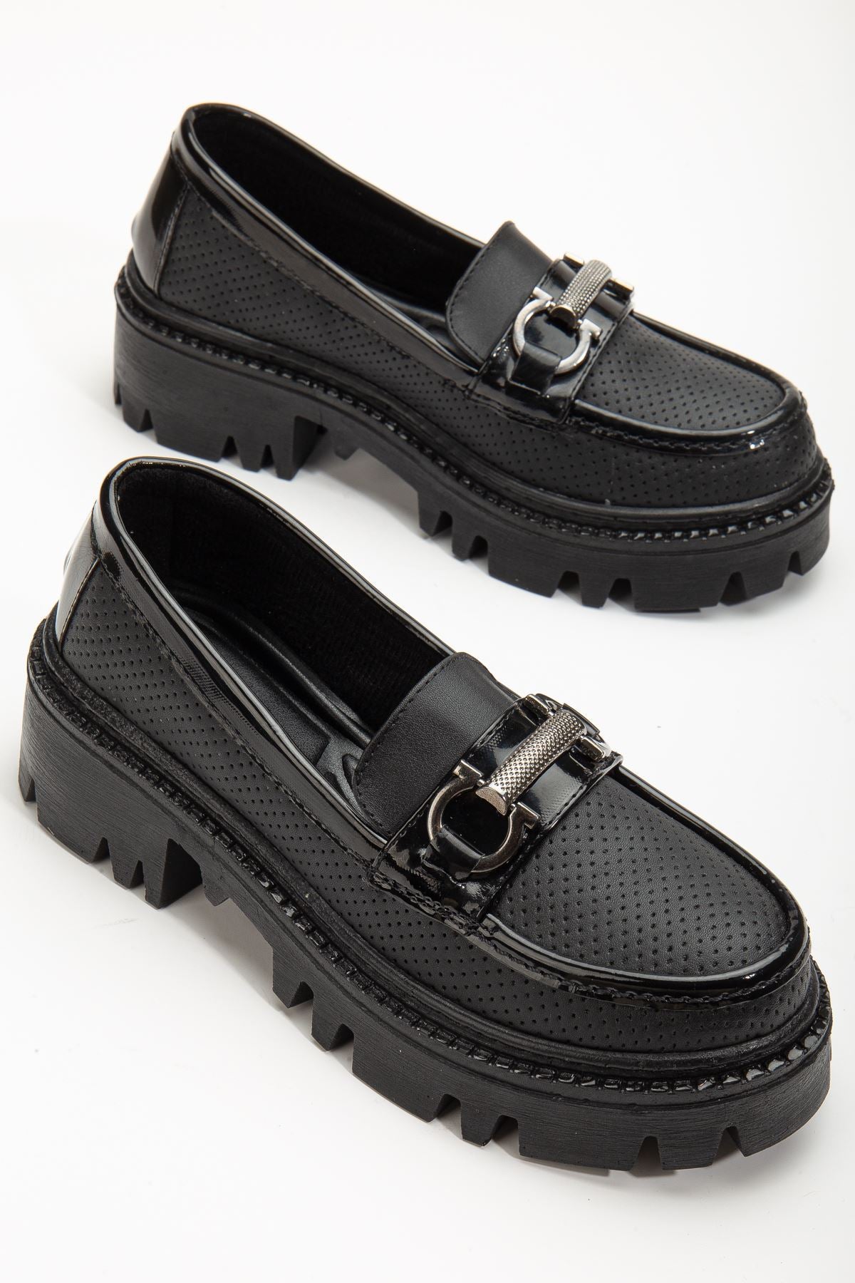 Women's Black Buckle Detailed Oxford Shoes - STREETMODE ™