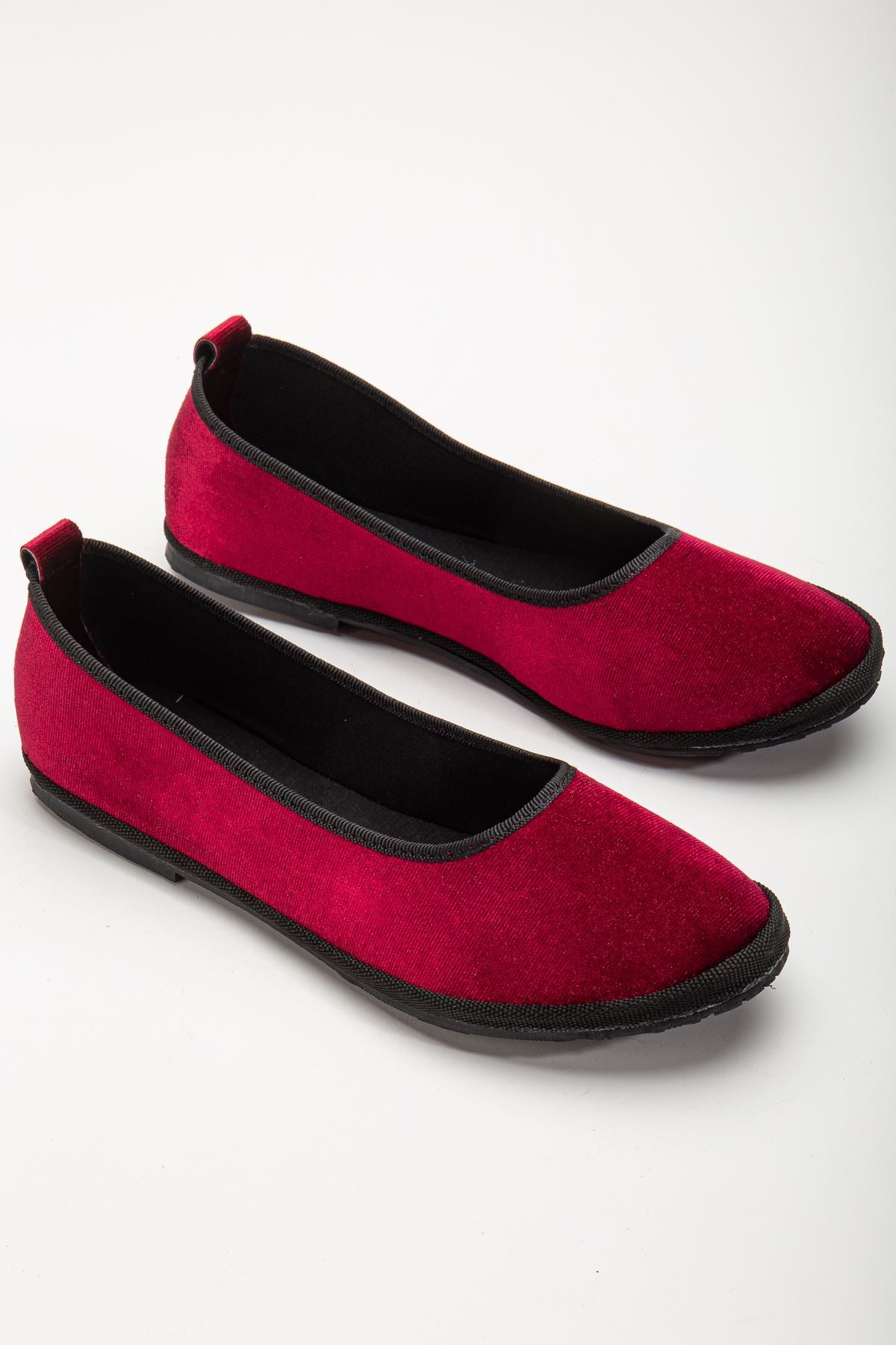 Berny Burgundy Velvet Buckle Detailed Flat Sole Women's Ballerina Ballerina Ballet Flat - STREETMODE ™