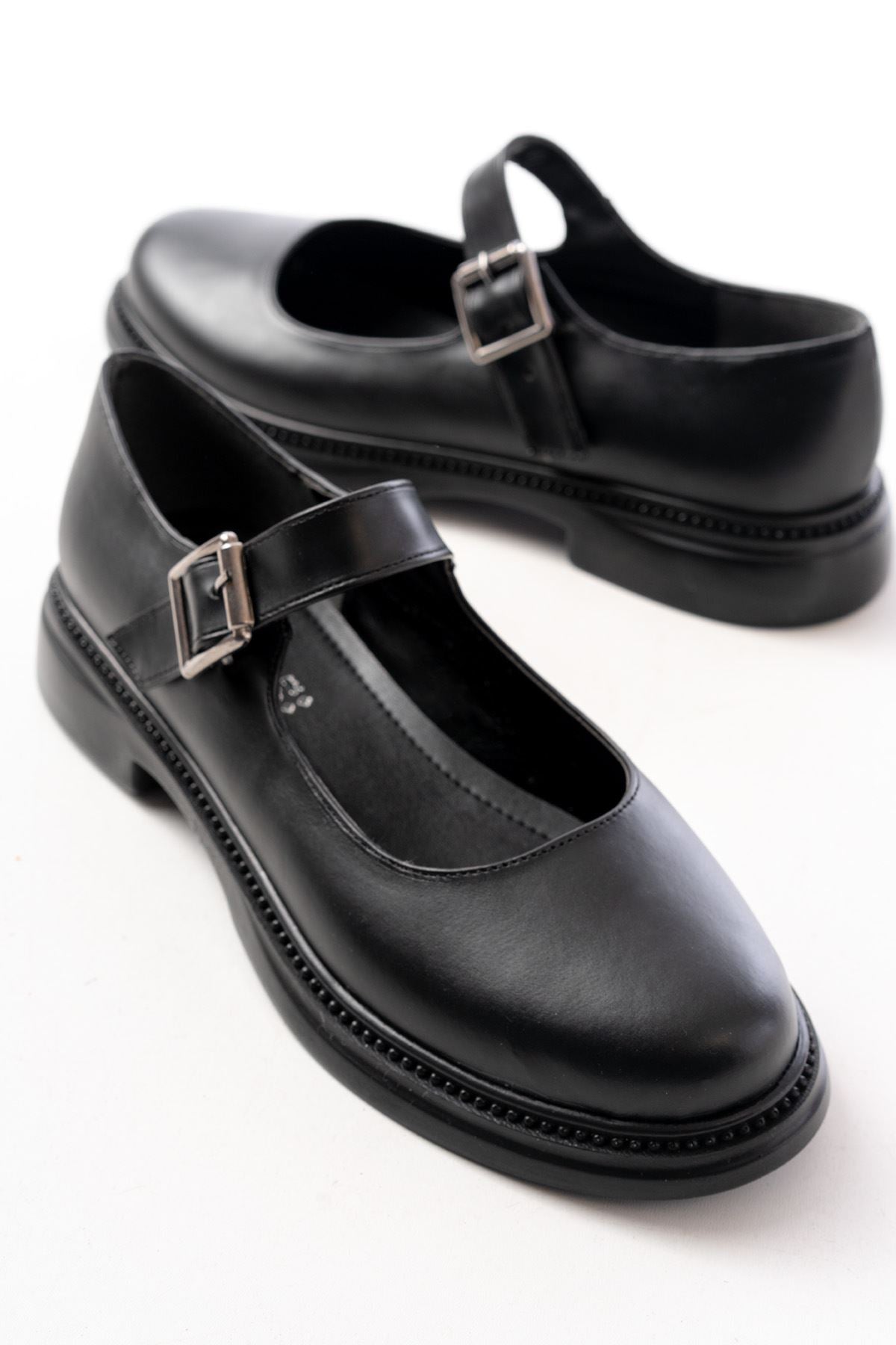 Black Casual Women's Shoes