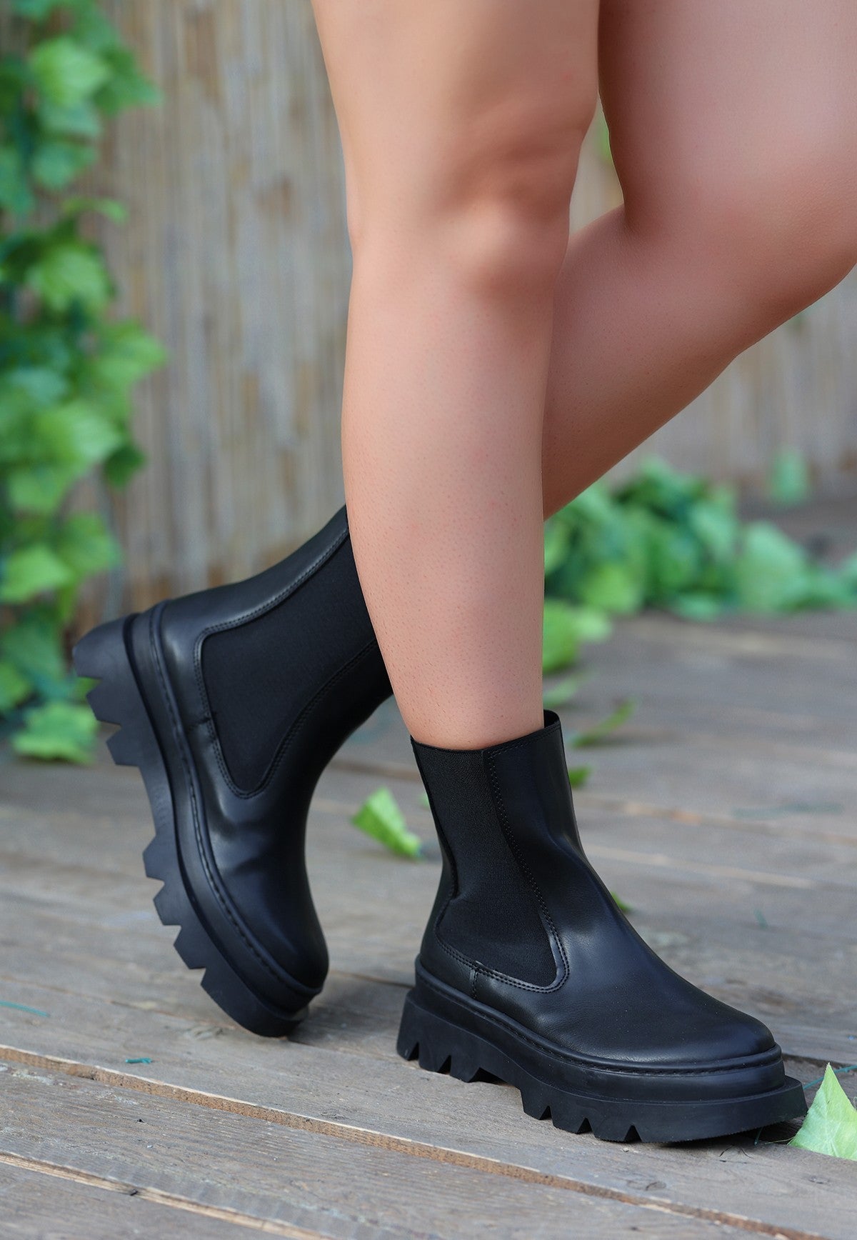 Women's Bluen Black Skin Boots - STREETMODE ™