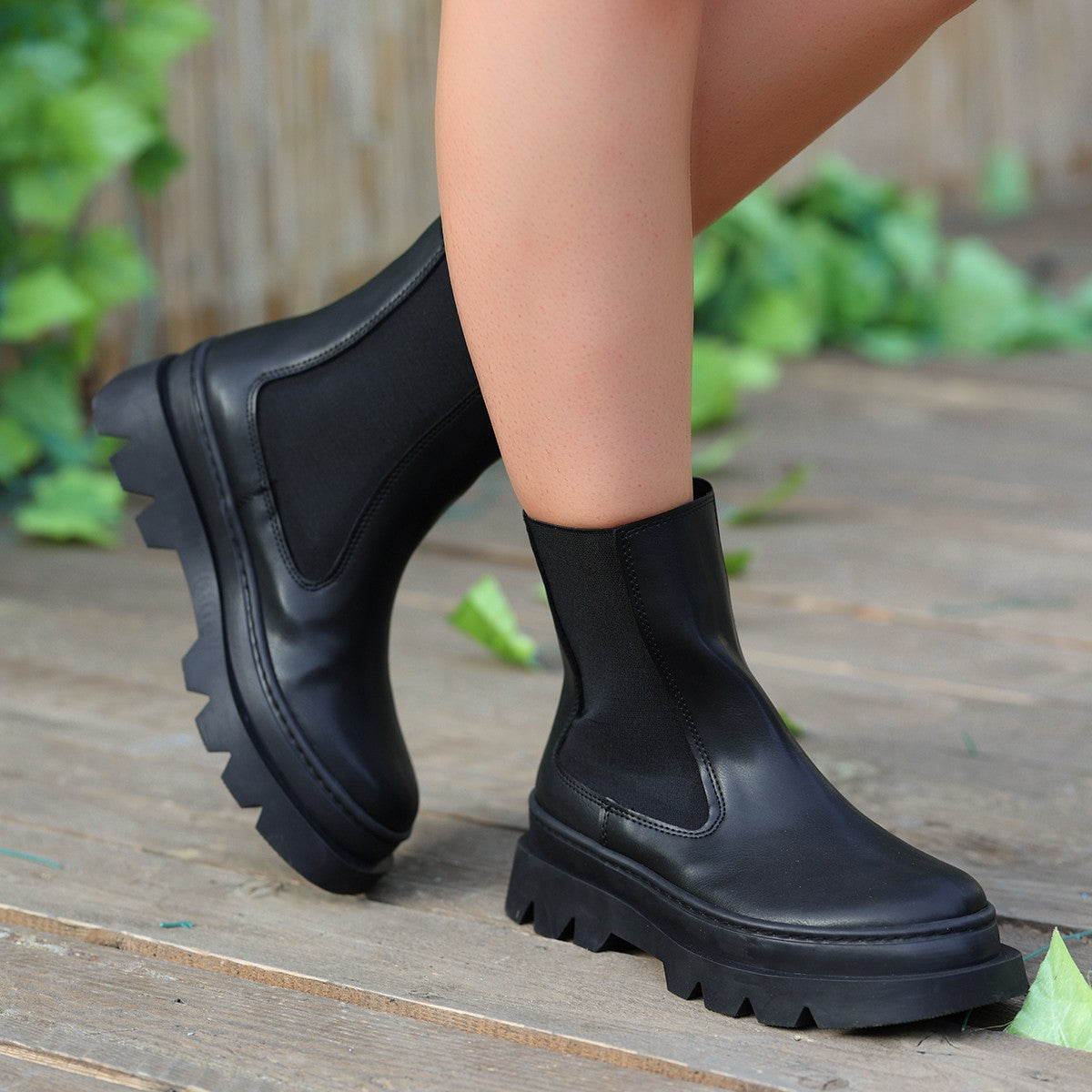 Women's Bluen Black Skin Boots - STREETMODE ™