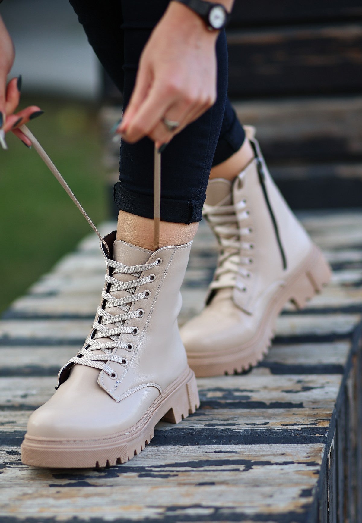 Women's Nude Skin Lace-up Boots - STREETMODE ™