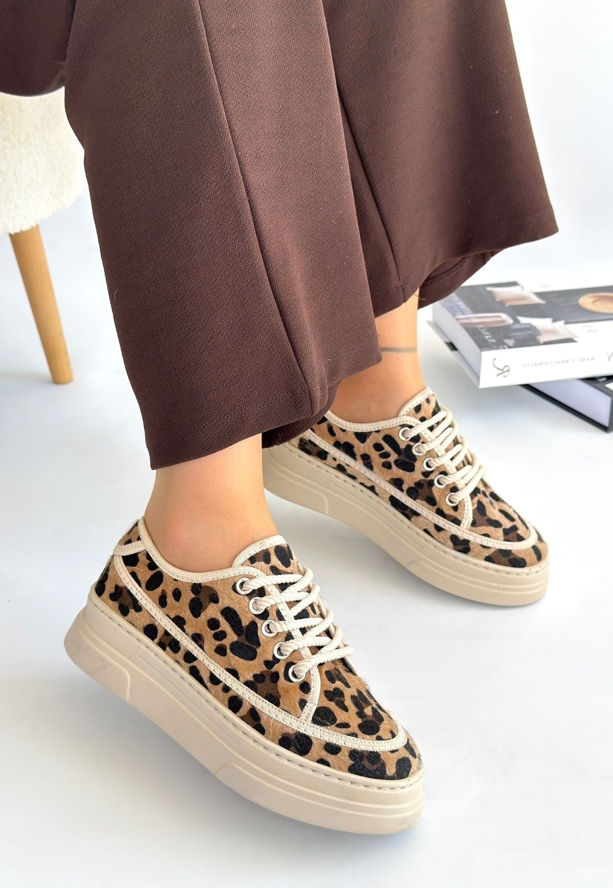 Women's Leopard Suede Lace-Up Sneakers - STREETMODE ™