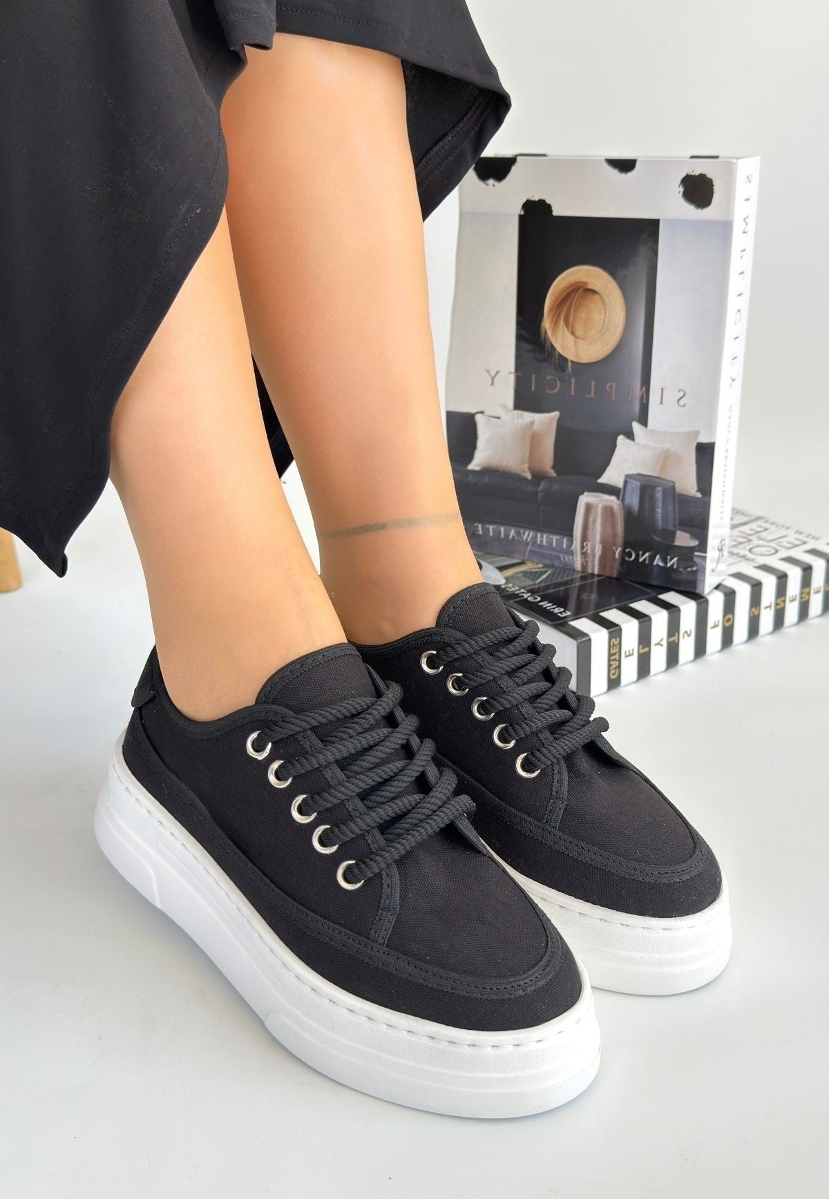 Women's Black Linen Lace-Up Sneakers - STREETMODE ™