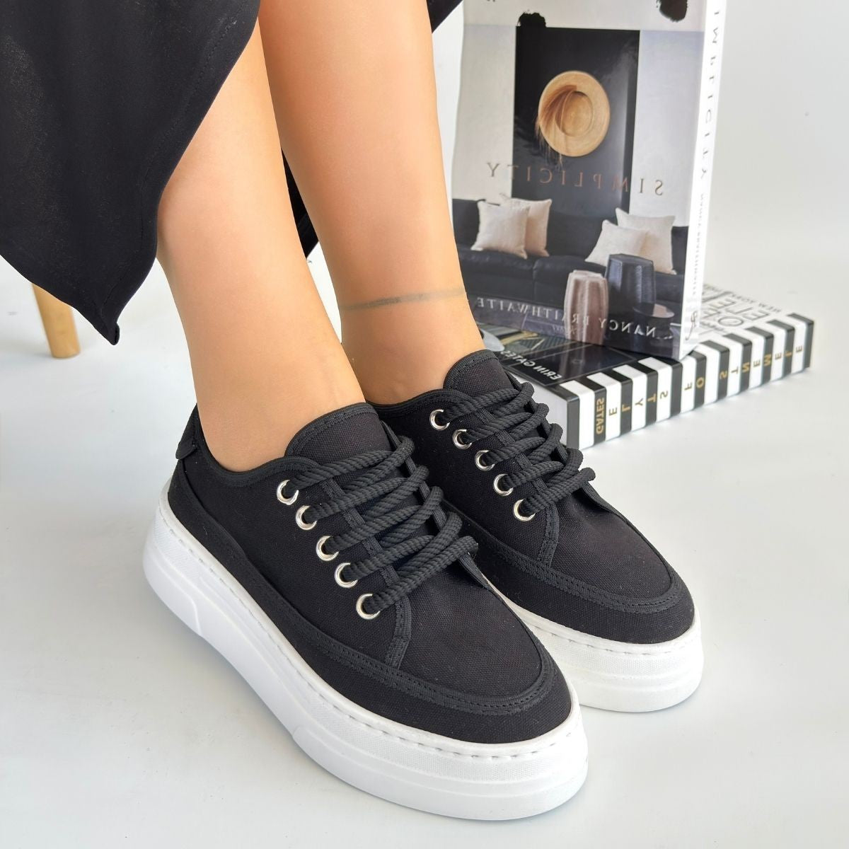 Women's Black Linen Lace-Up Sneakers - STREETMODE ™