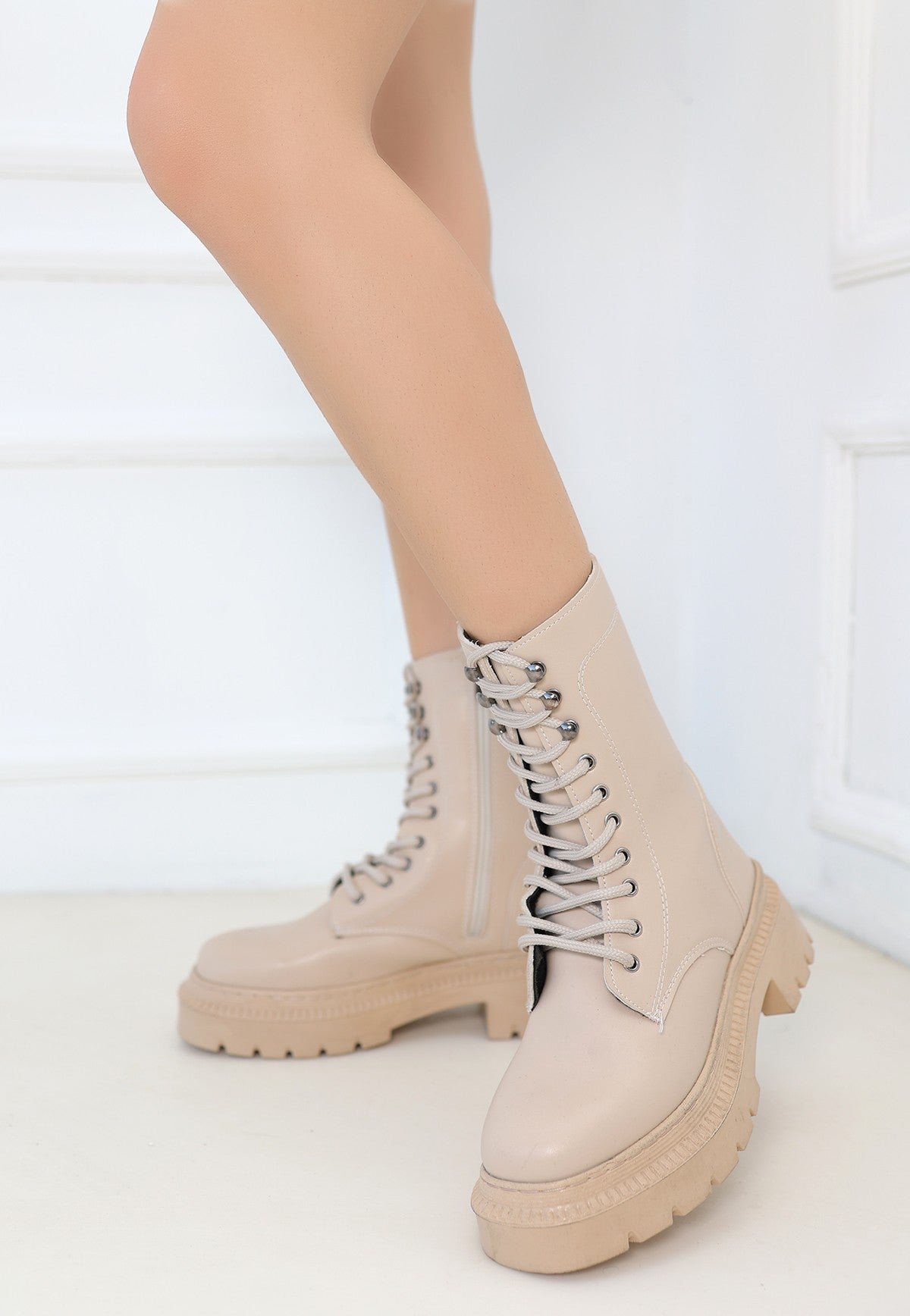 Women's Nude Leather Laced Boots