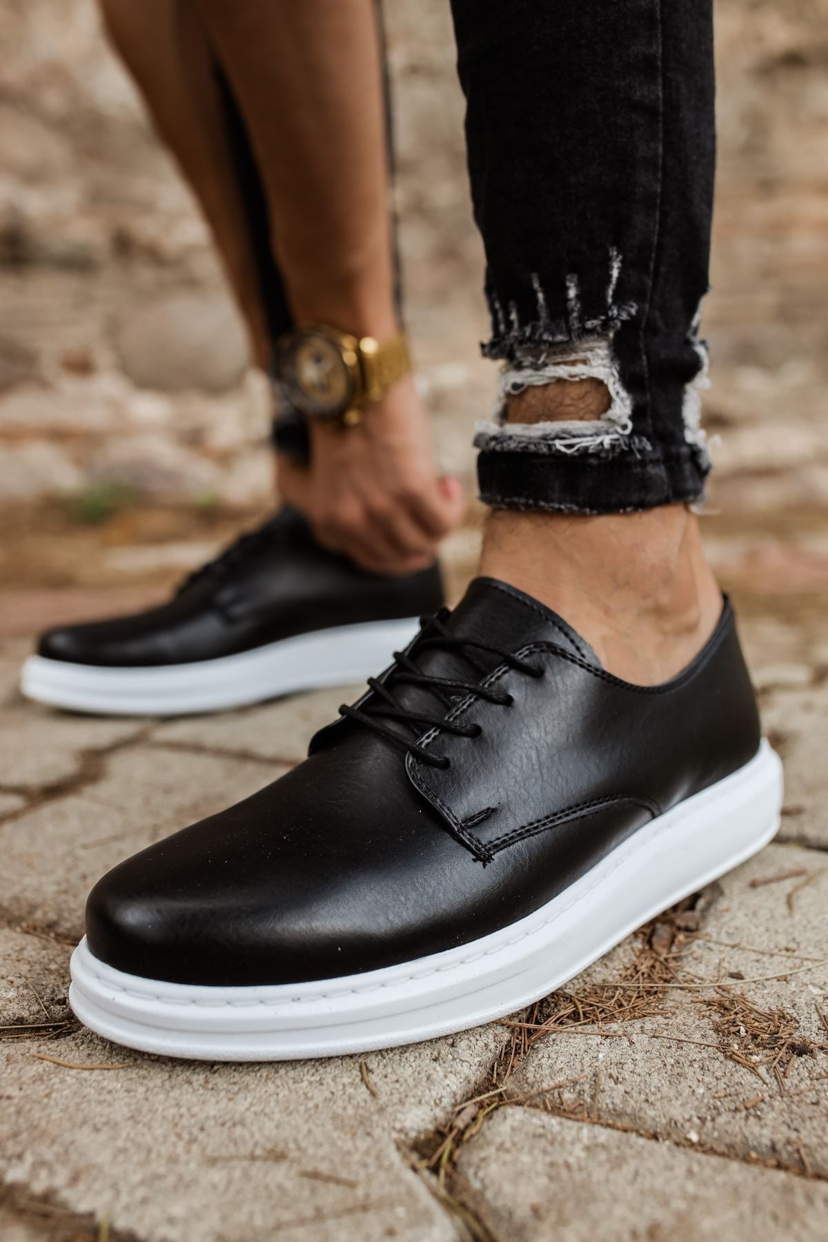 CH003 Men's Black-White Sole Matte Leather Casual Classic Sneaker Shoes - STREETMODE ™
