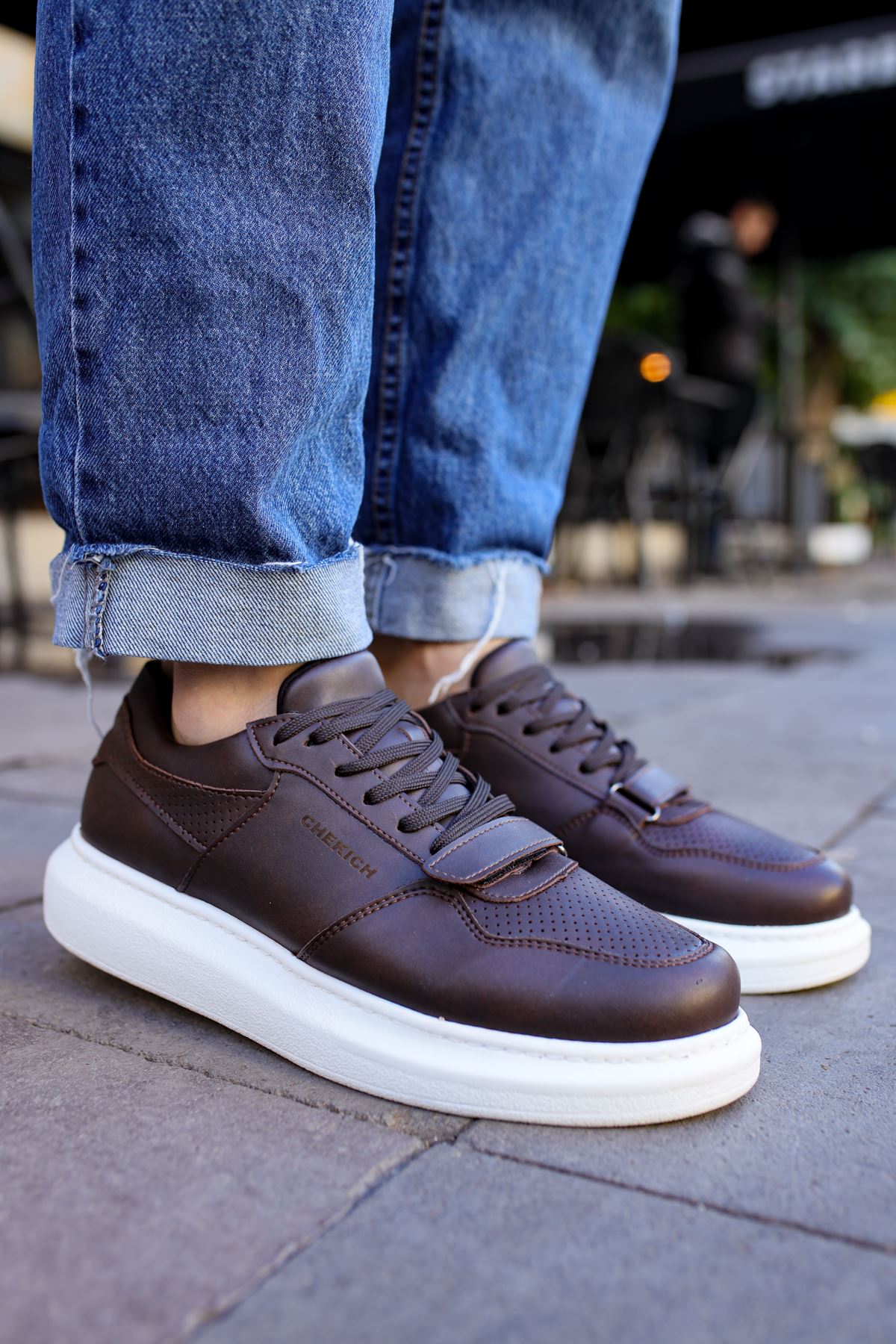 CH073 Men's Unisex Brown Lace-Up Casual Sneaker Sports Shoes - STREETMODE ™