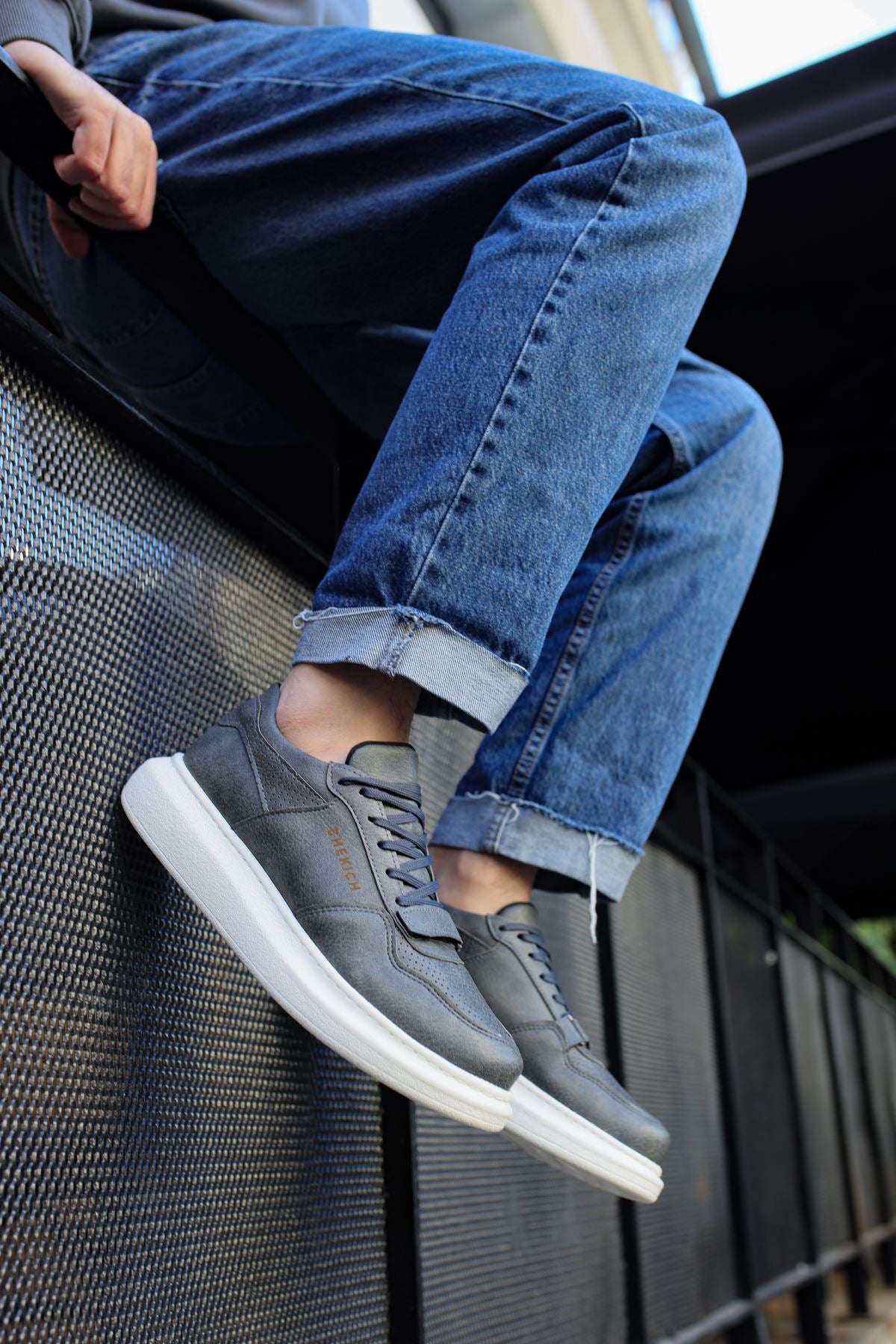 CH073 Men's Unisex Grey Lace-Up Casual Sneaker Sports Shoes - STREETMODE ™