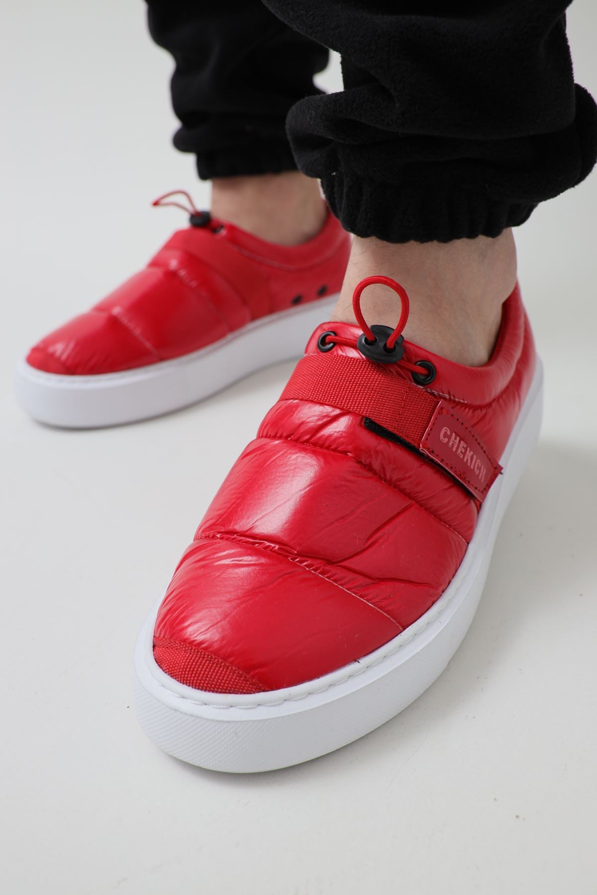 CH137 BT Men's Shoes RED - STREETMODE ™