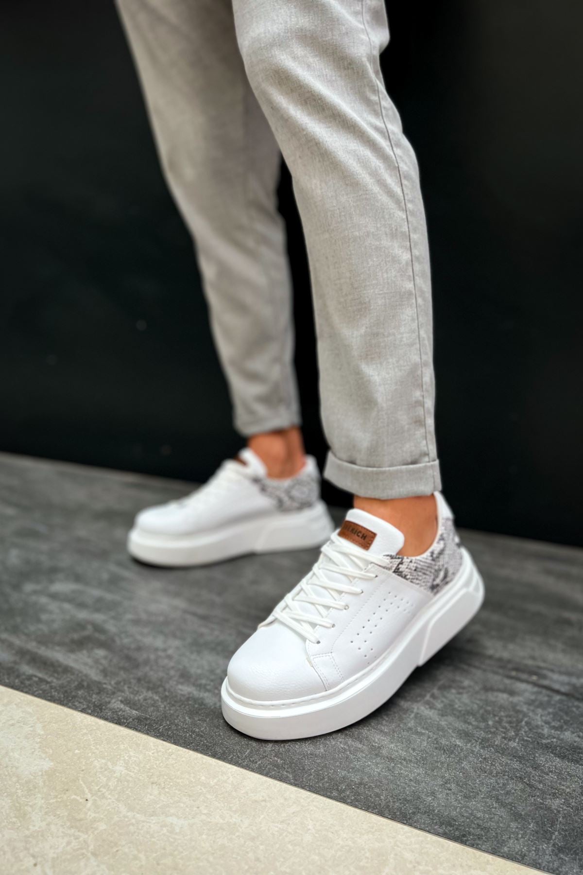CH145 BT Men's Shoes WHITE - STREETMODE ™