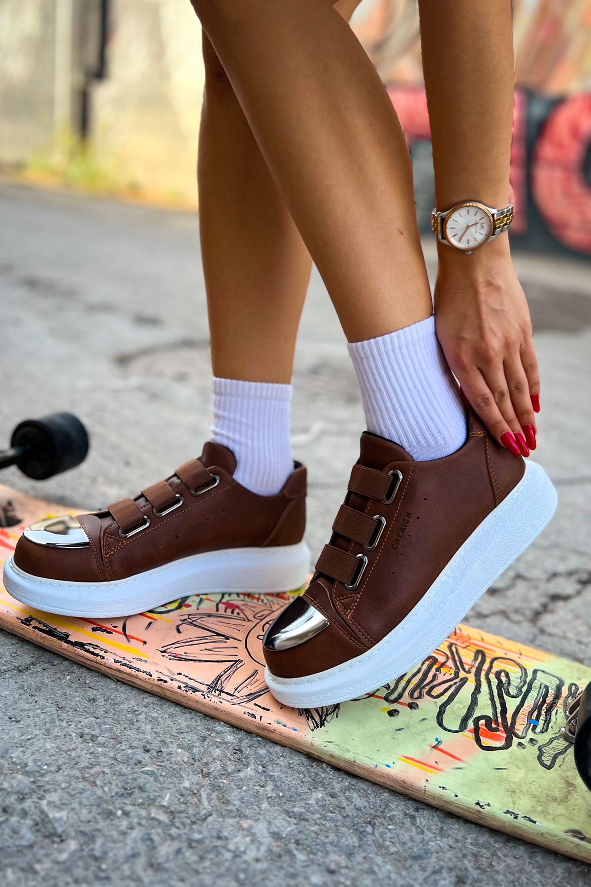 CH251 CBT Mirror Women's Shoes Brown - STREETMODE ™