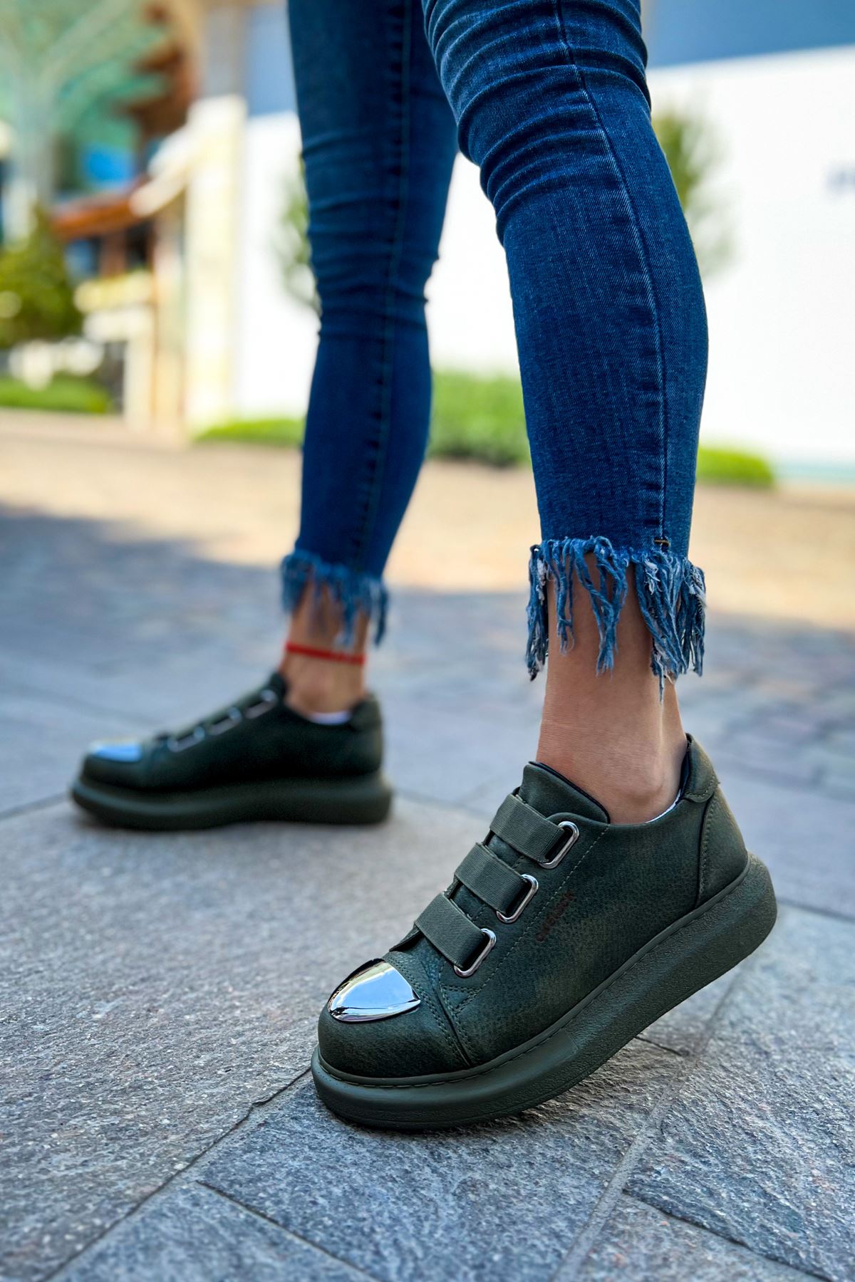 CH251 CRT Mirror Women's Shoes Green - STREETMODE ™