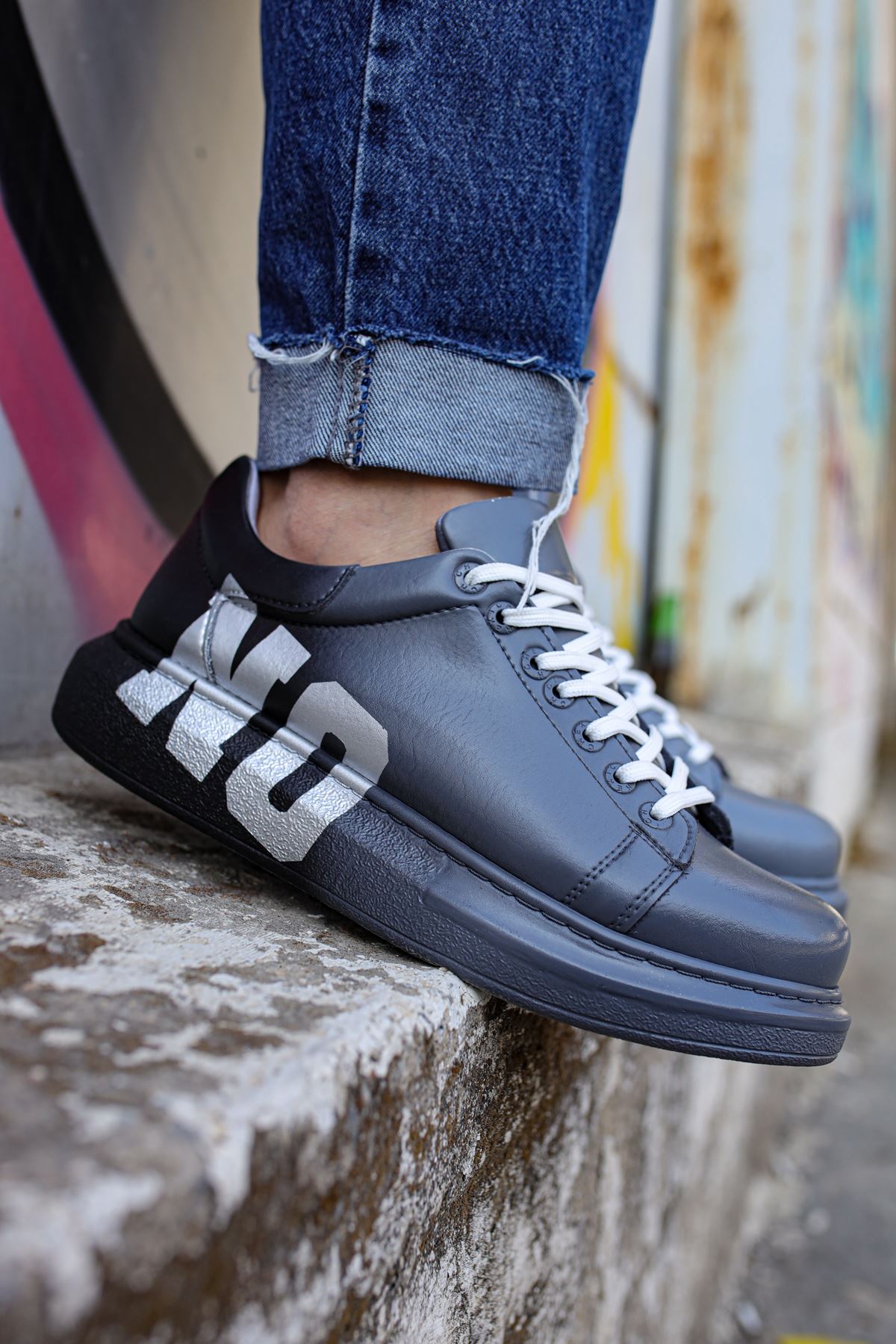 CH254 Men's Unisex Black-Grey Casual Sneaker Sports Shoes - STREETMODE ™