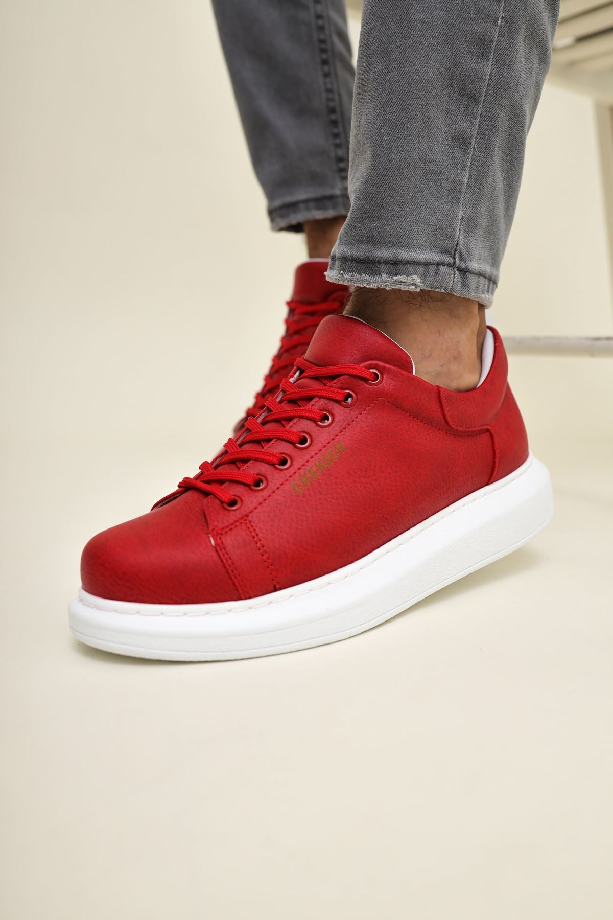 CH257 BT Men's Sneakers Shoes RED - STREETMODE ™