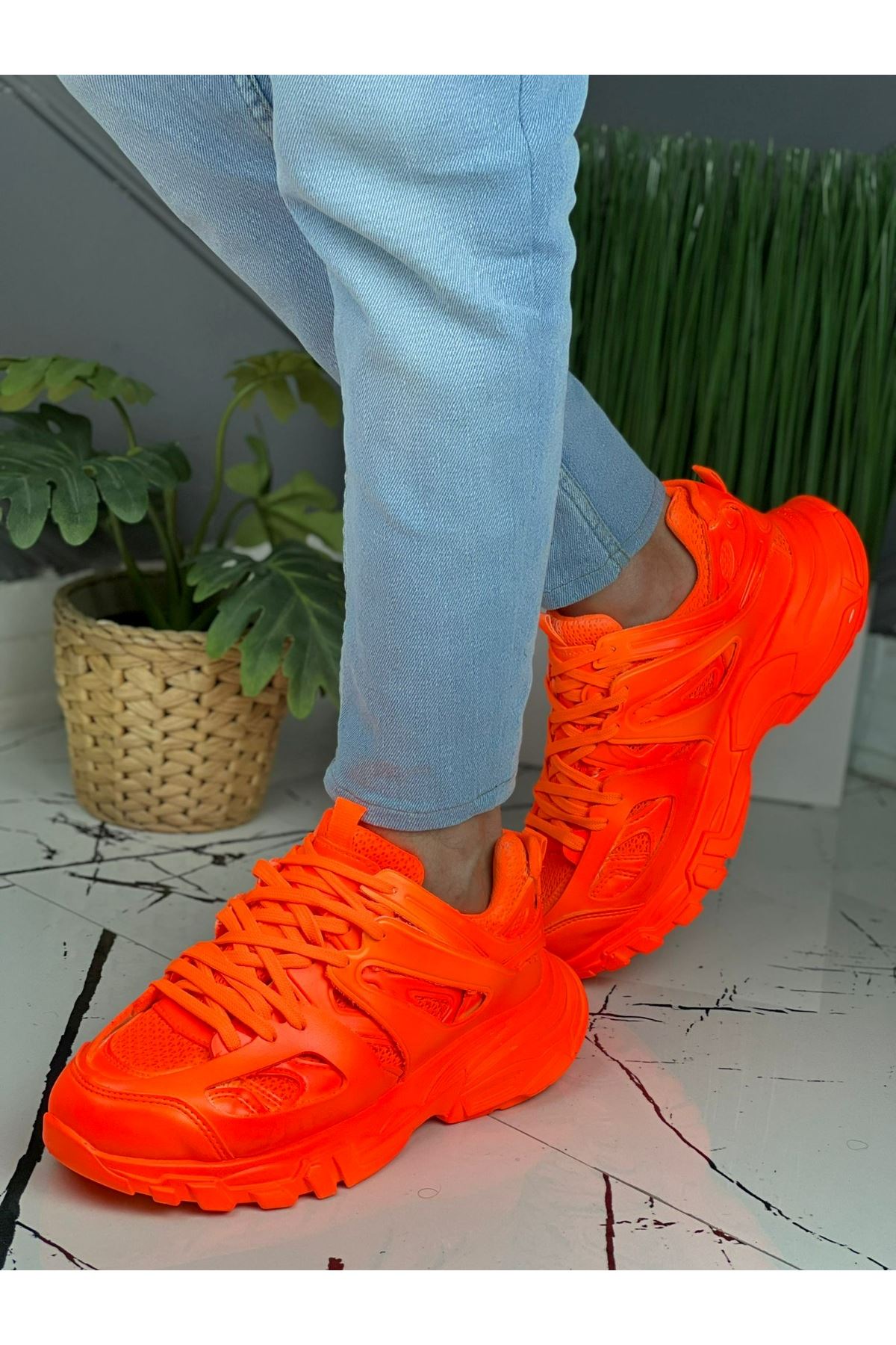 CH301 RRT Men's Sneakers Shoes 541 NEON ORANGE