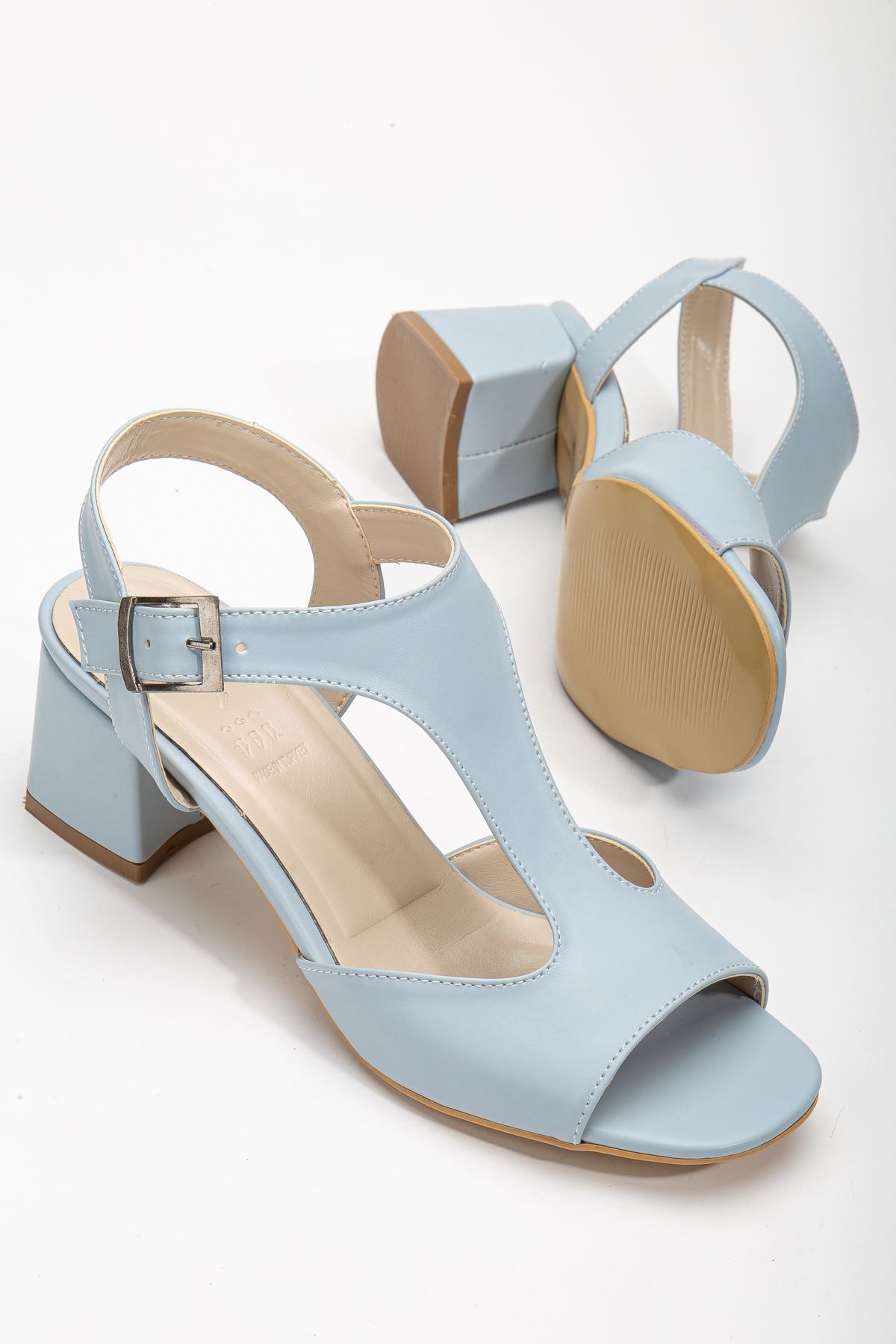 Charly Baby Blue Skin Blunt Toe Heeled Women's Shoes - STREETMODE ™