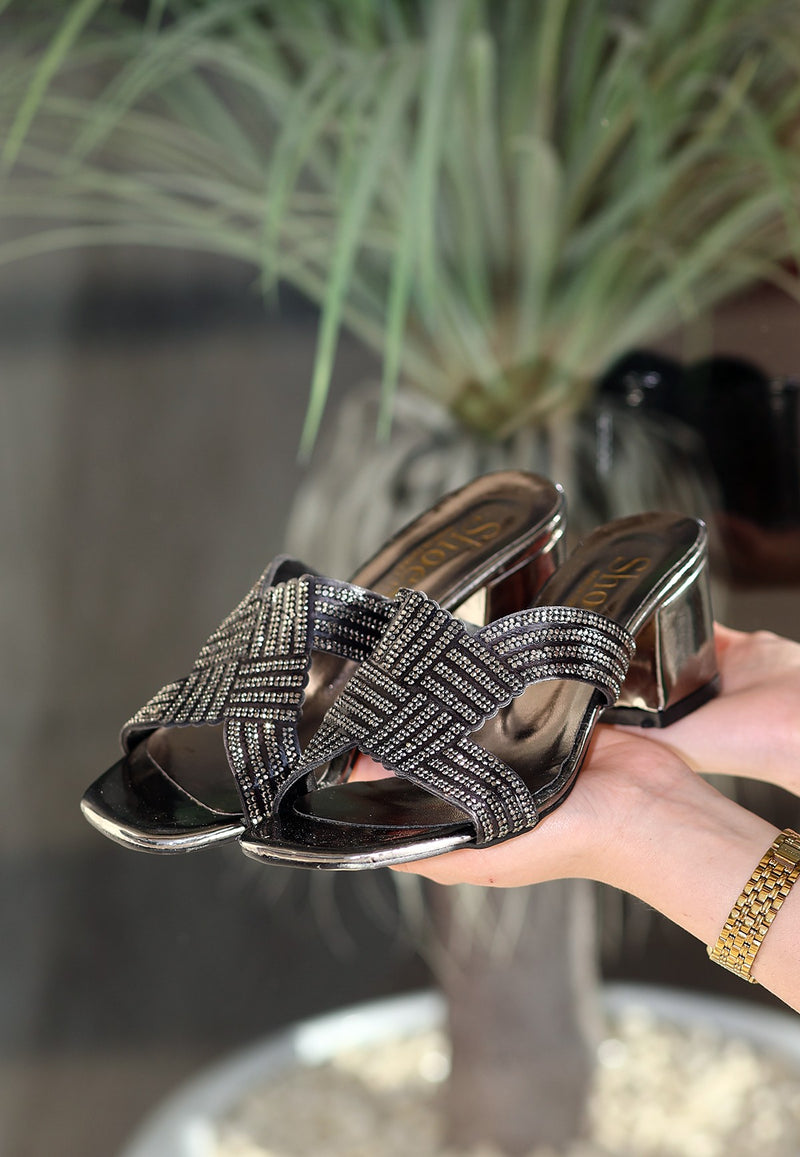 Women's Darla Platinum Patent Leather Heeled Slippers - STREETMODE ™