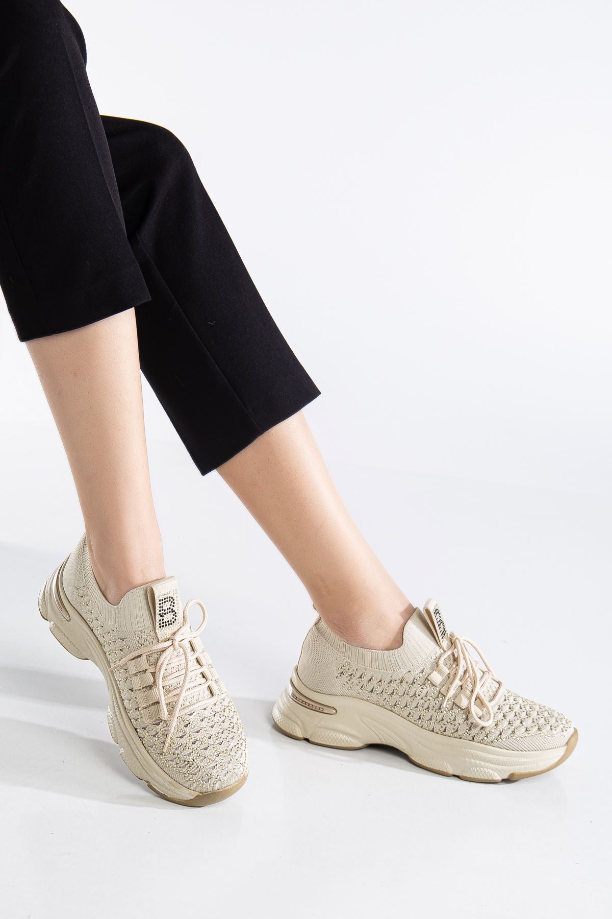 Women's Beige Knit Lace-Up High Heel Comfortable Sneaker