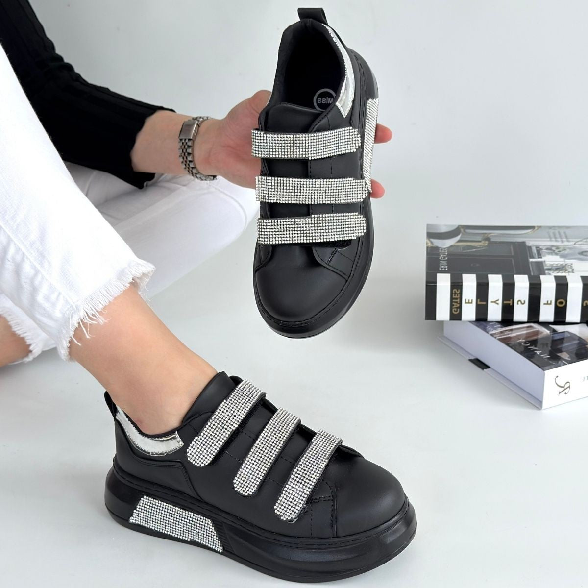 Women's Black Leather Velcro Sneakers - STREETMODE ™