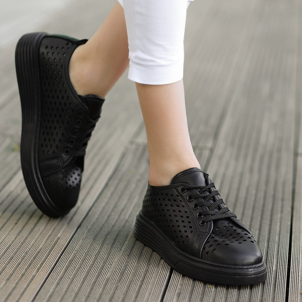 Women's Ellon Black Leather Lace-Up Sports Shoes - STREETMODE ™