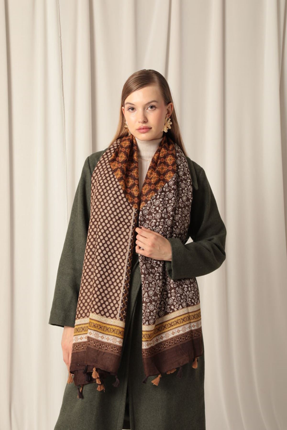 Ethnic Patterned Tassel Women's Camel Shawl - STREETMODE ™