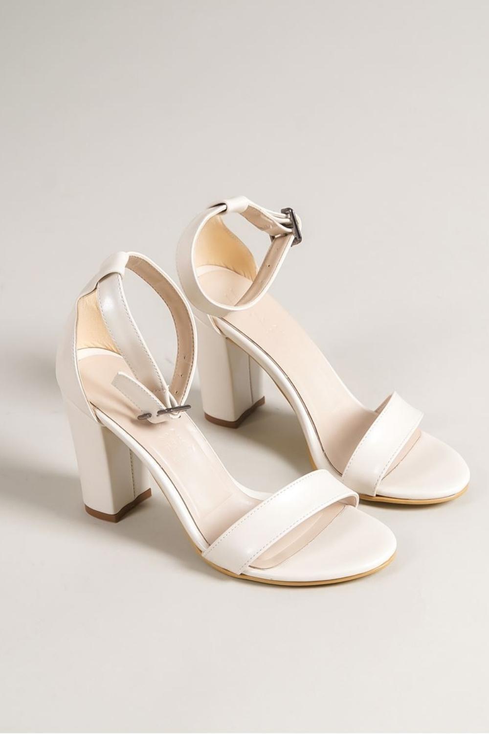 Evdokia White Pearl Detailed Heeled Women's Shoes - STREETMODE ™