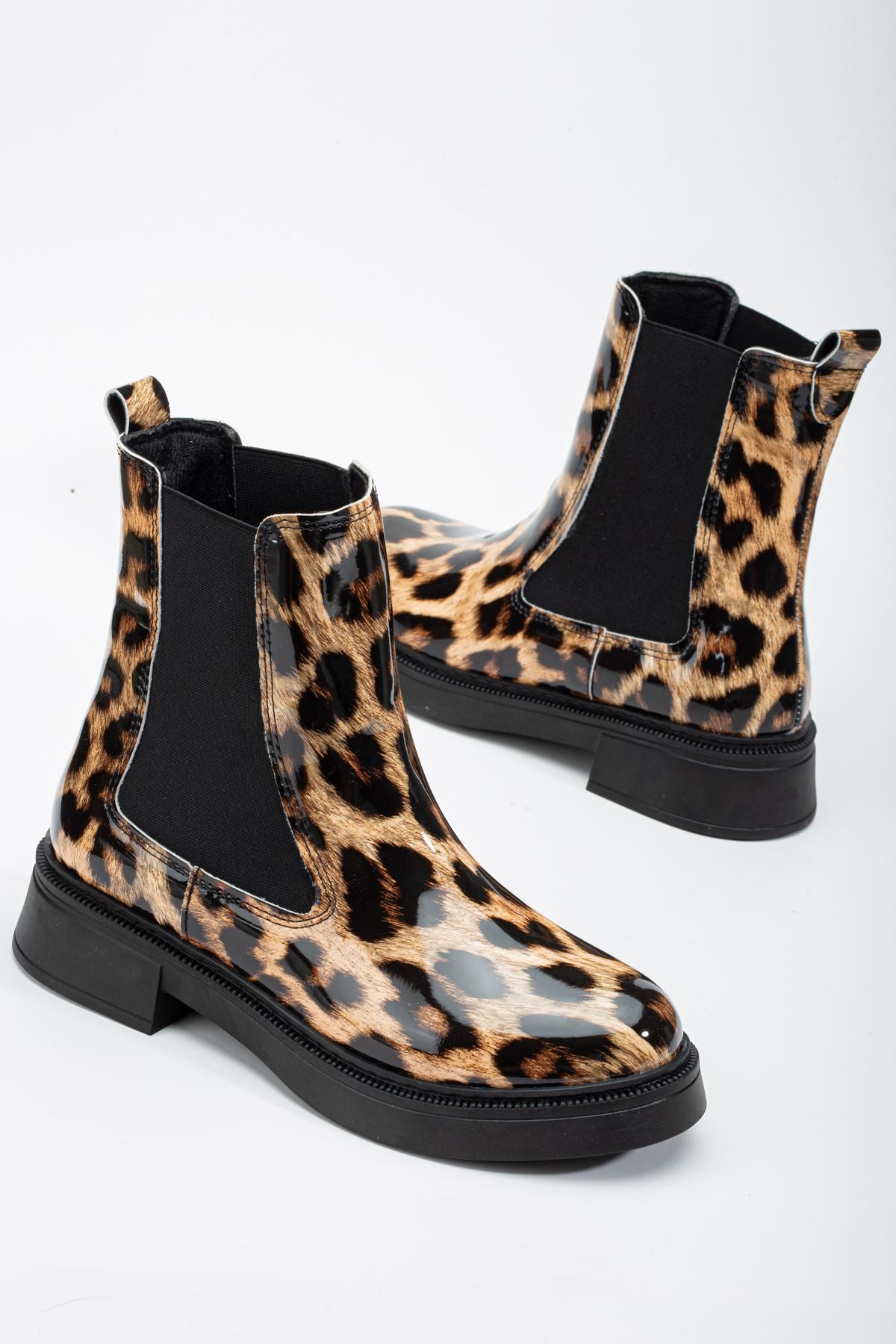 Women's Leopard Patent Leather Side Elastic Boots - STREETMODE ™