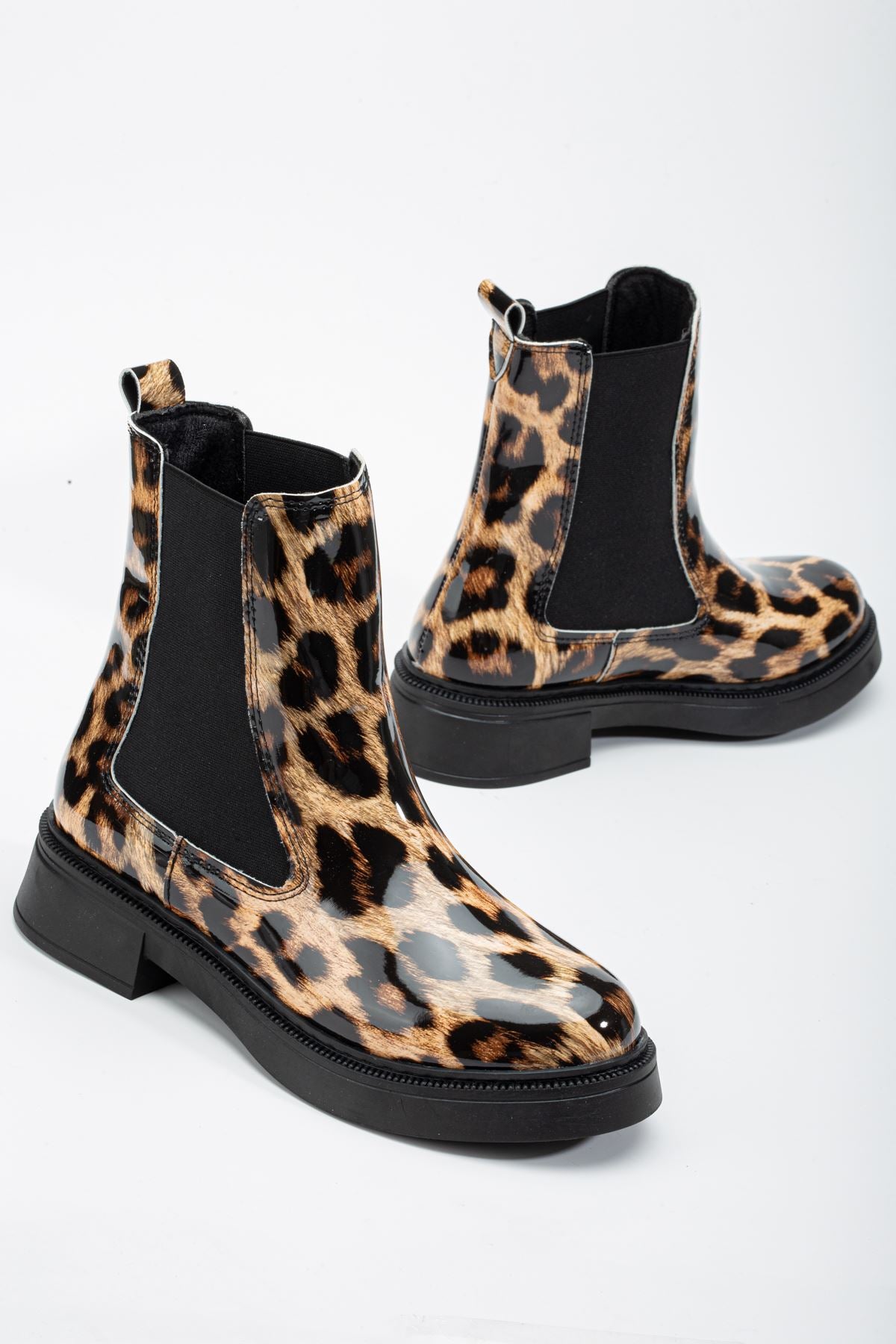 Women's Leopard Patent Leather Side Elastic Boots - STREETMODE ™