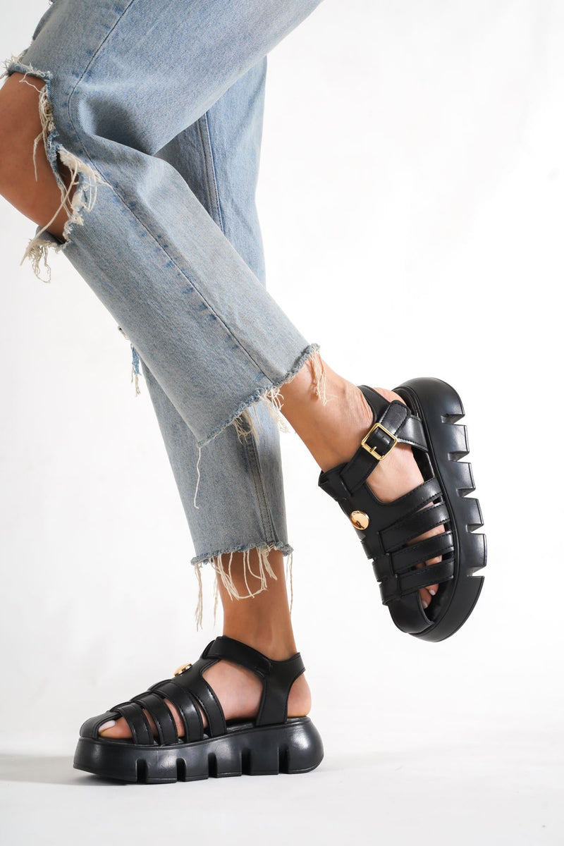 Giovanna Women's Black Buckled Sandals - STREETMODE ™