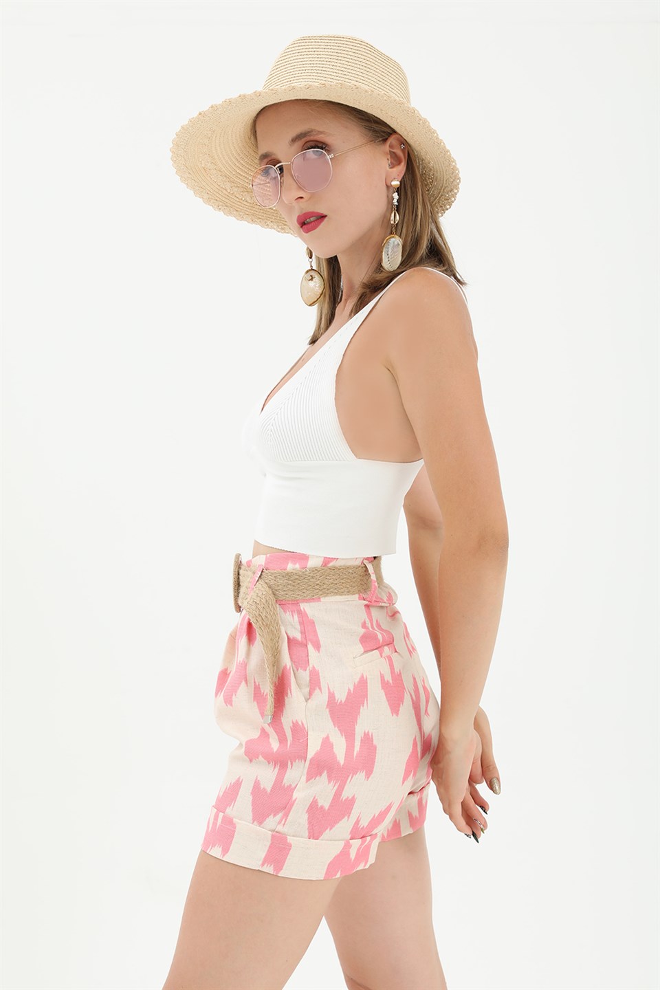Women's Straw Belt Printed Linen Shorts - Pink - STREETMODE ™